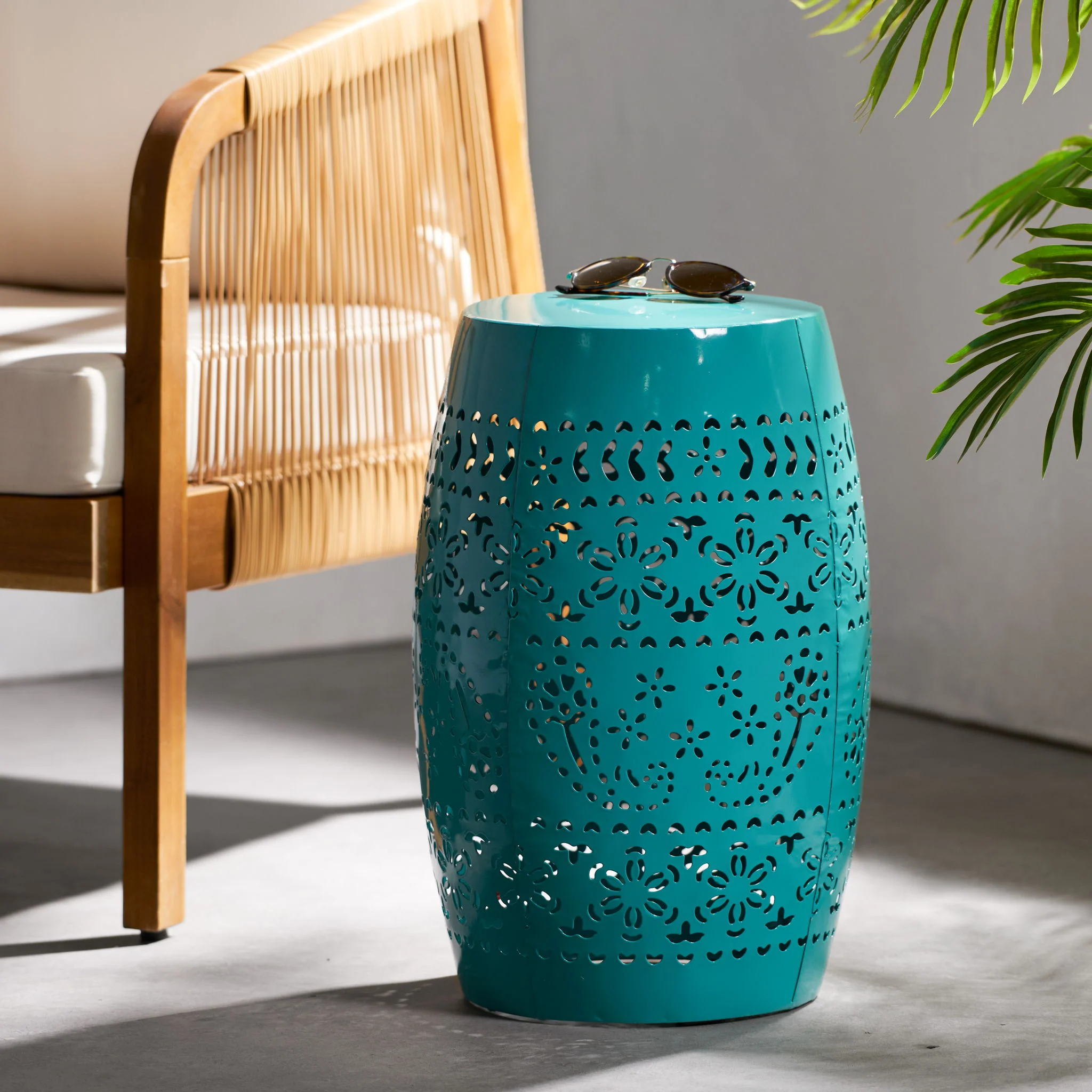 12" Outdoor Lace Cut Side Table - Image 7