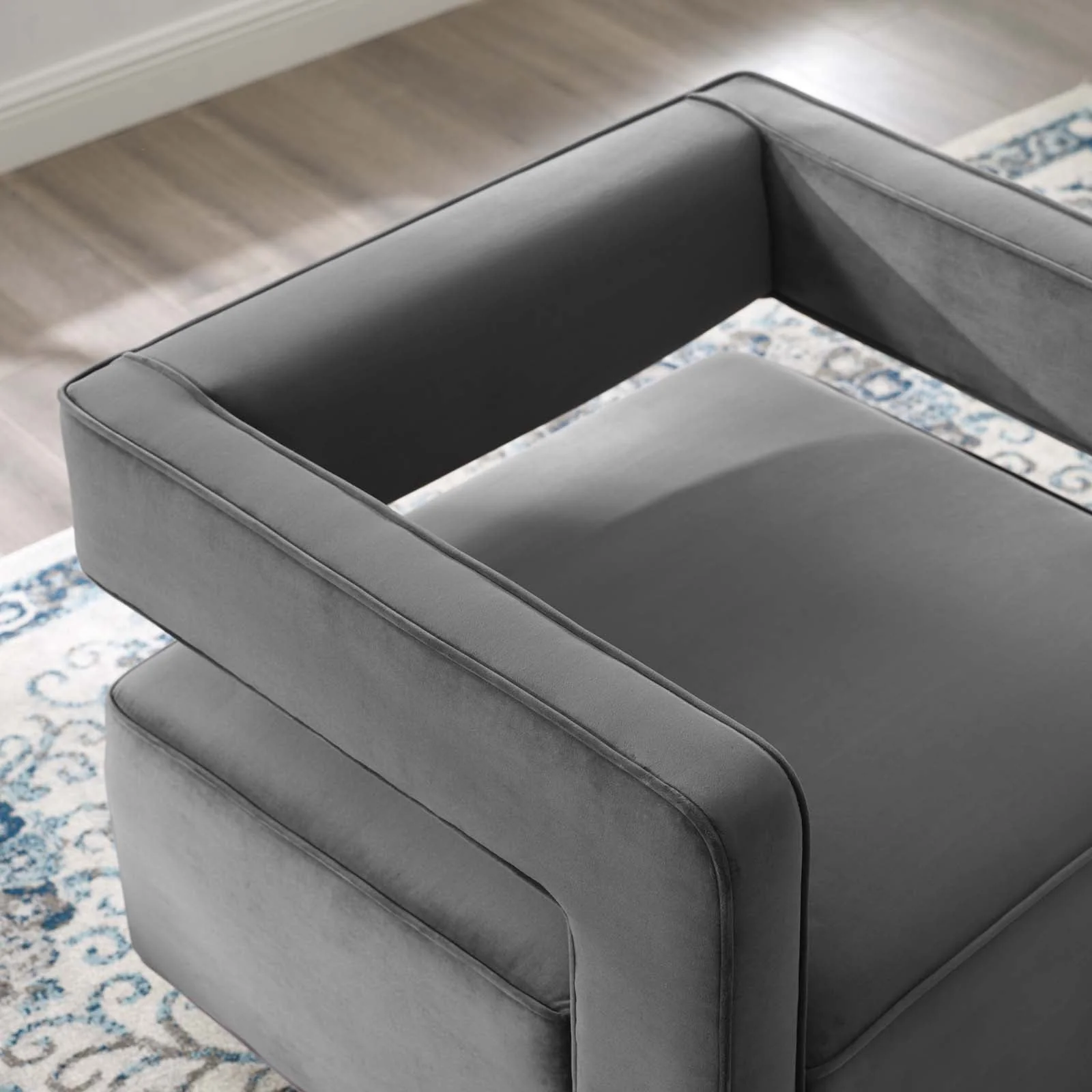 30 Inch Performance Velvet Swivel Armchair - Image 5