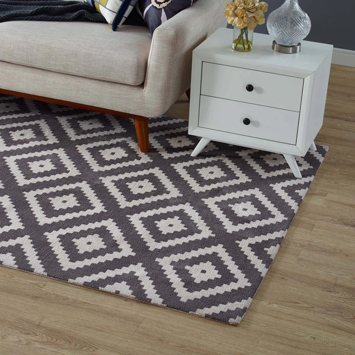 Abstract Diamond Trellis Polyester Area Rug - Contemporary Geometric Floor Rug Collection - Image 18