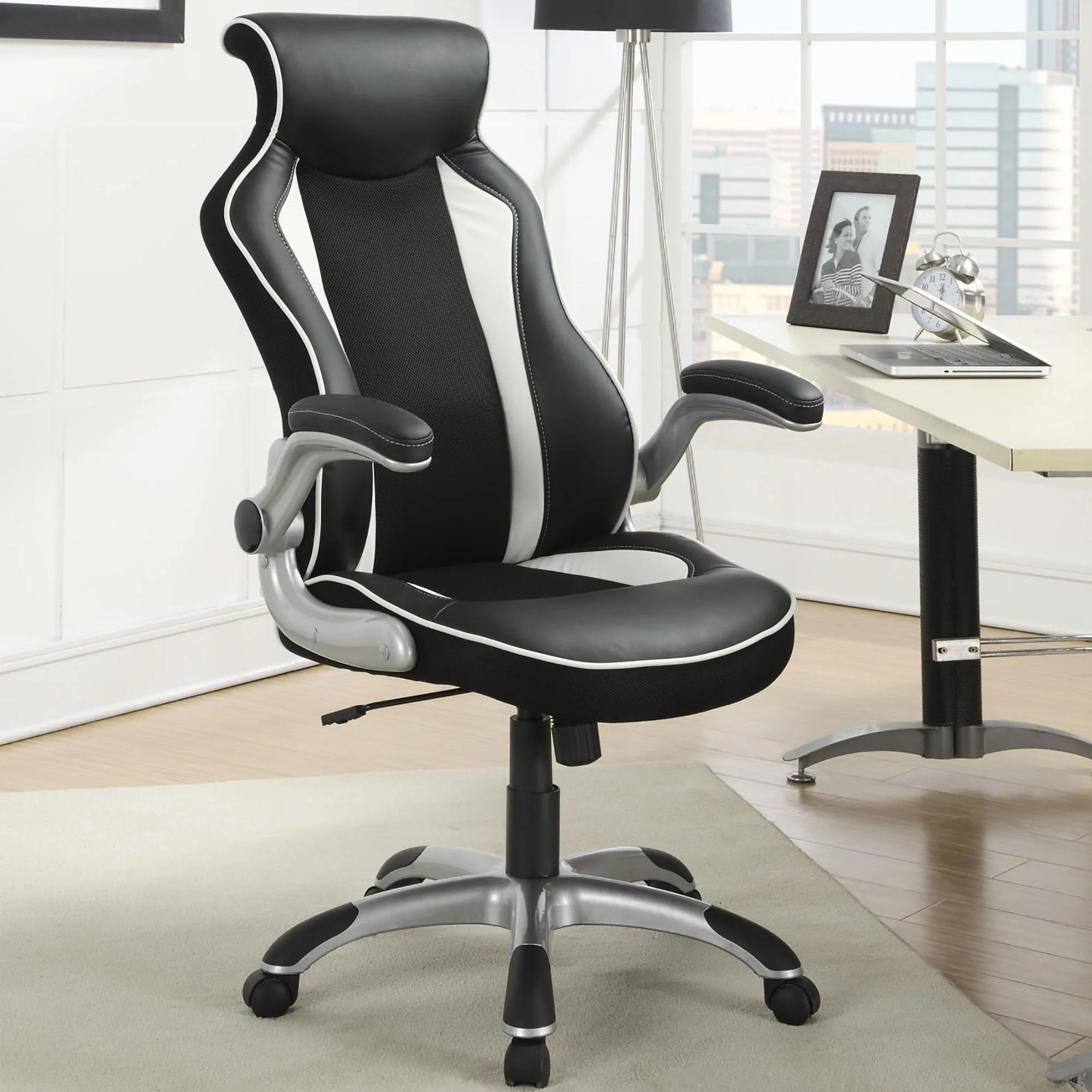 Adjustable Height Office Chair With Ergonomic Design And Swivel Mechanism - Black - Image 3