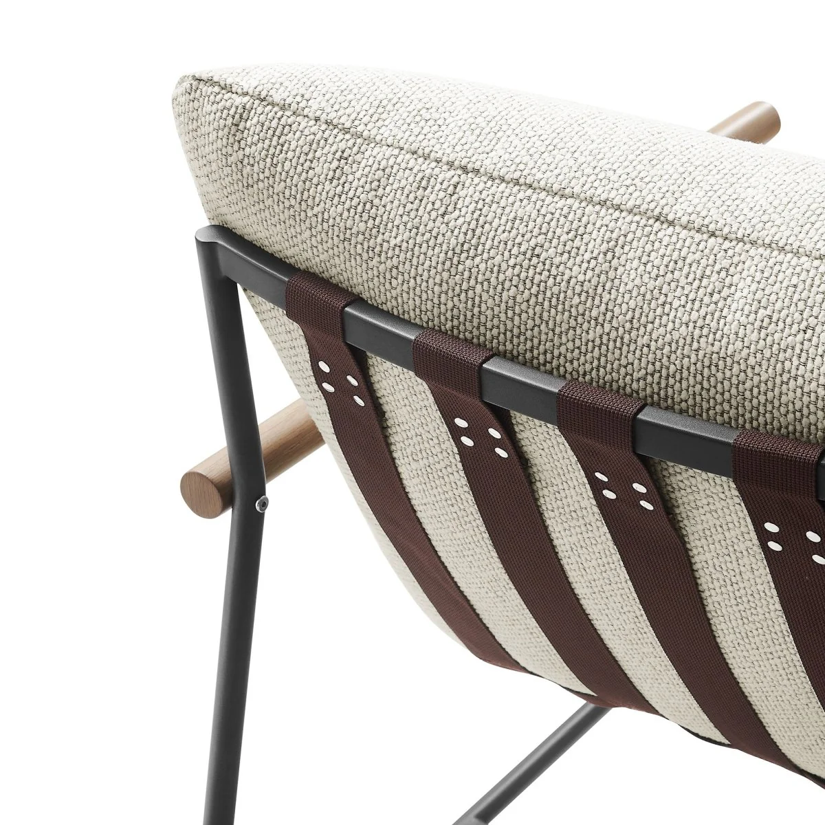 Aluminum and Boucle Sling Outdoor Lounge Chair for Patio, Deck and Poolside Seating - Image 8