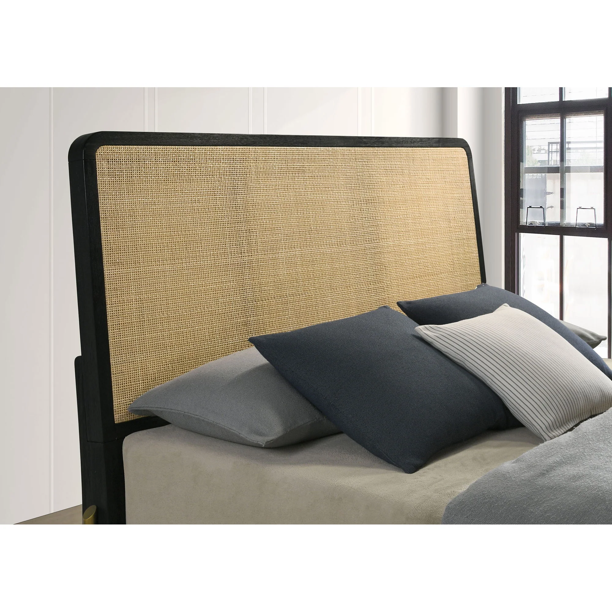 Anser - Bed - Image 4