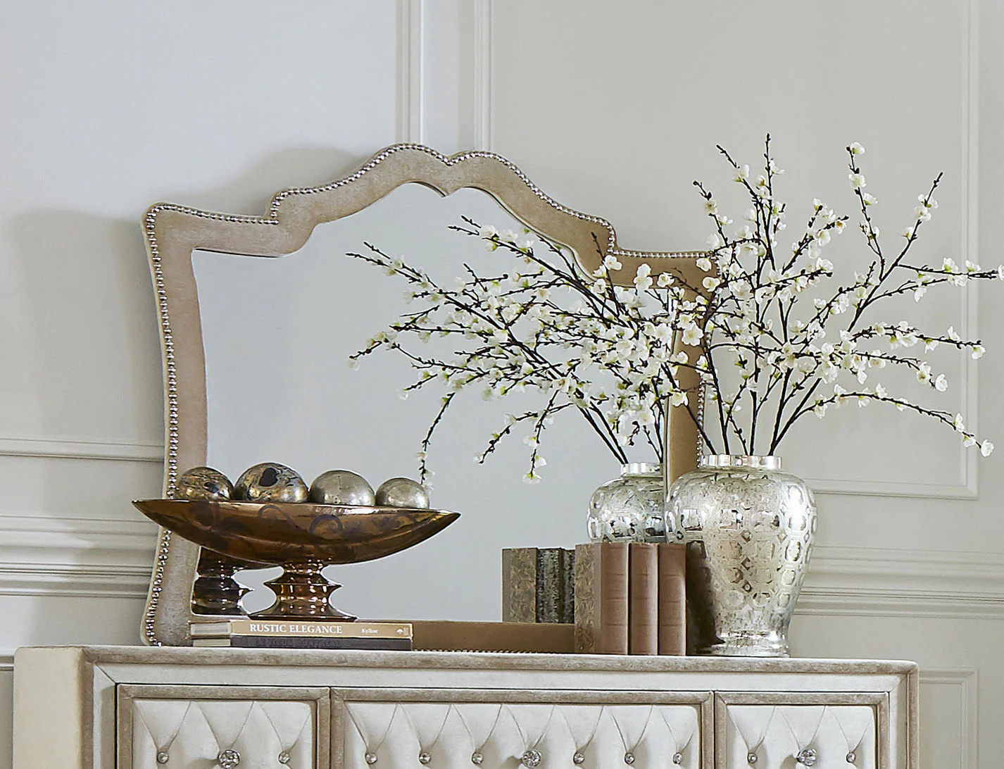 Antonella Upholstered Dresser Mirror in Camel - Image 4