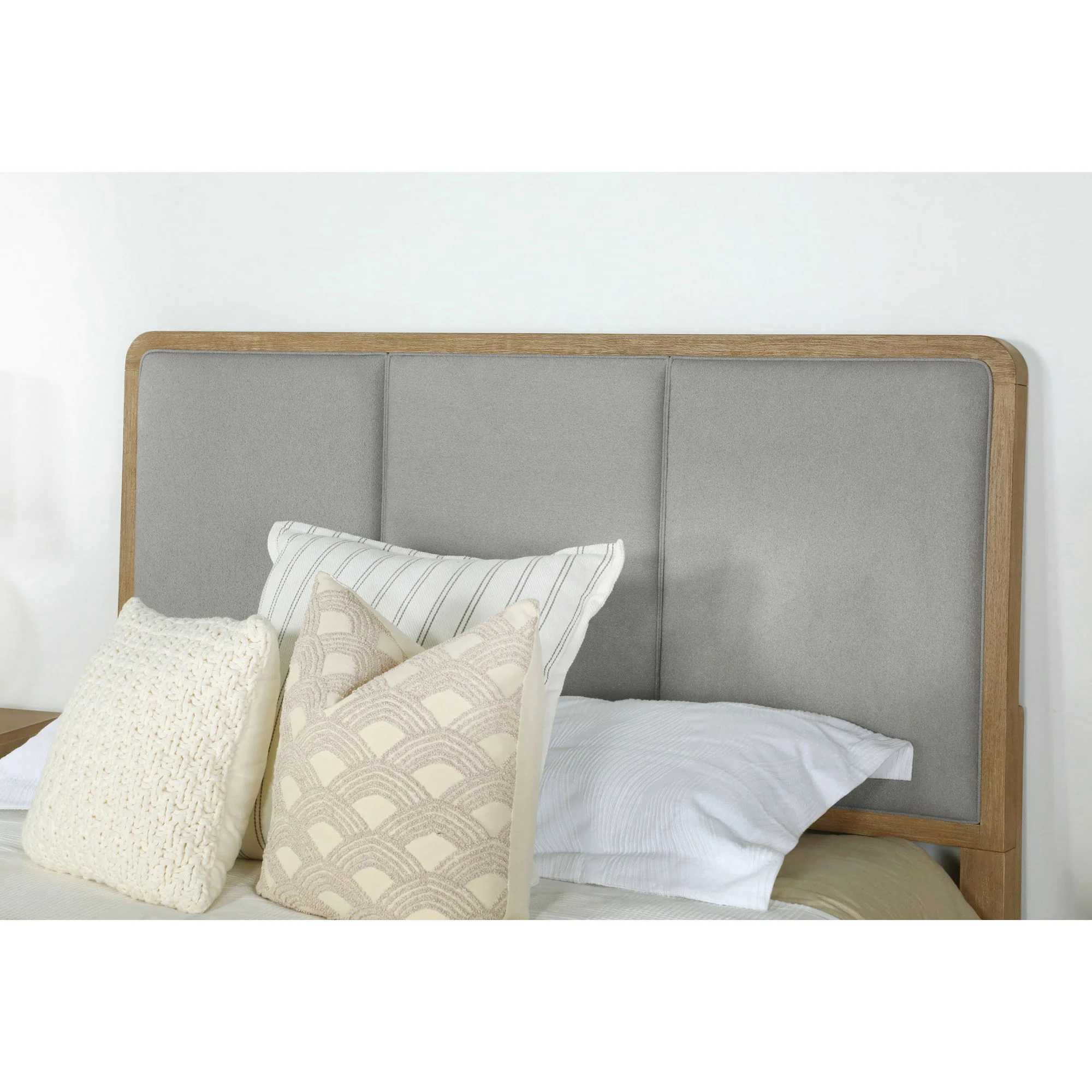 Arini - Soft Panel Bed - Image 5