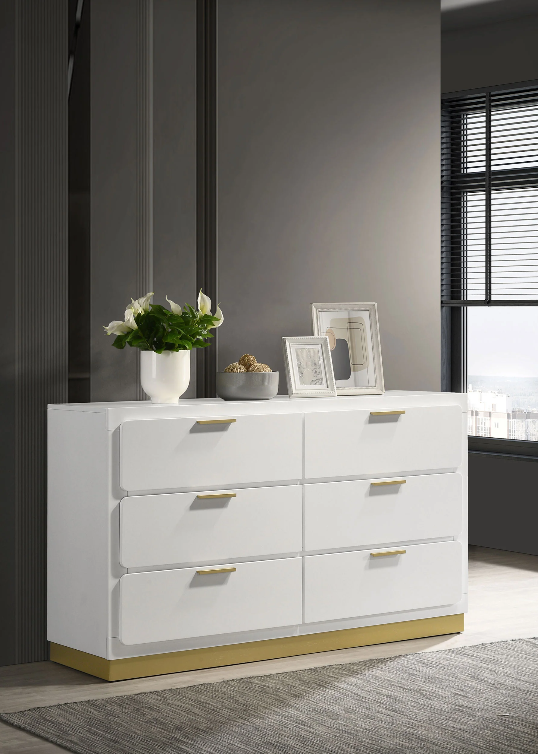 Caraway 6-Drawer Dresser in White - Image 4