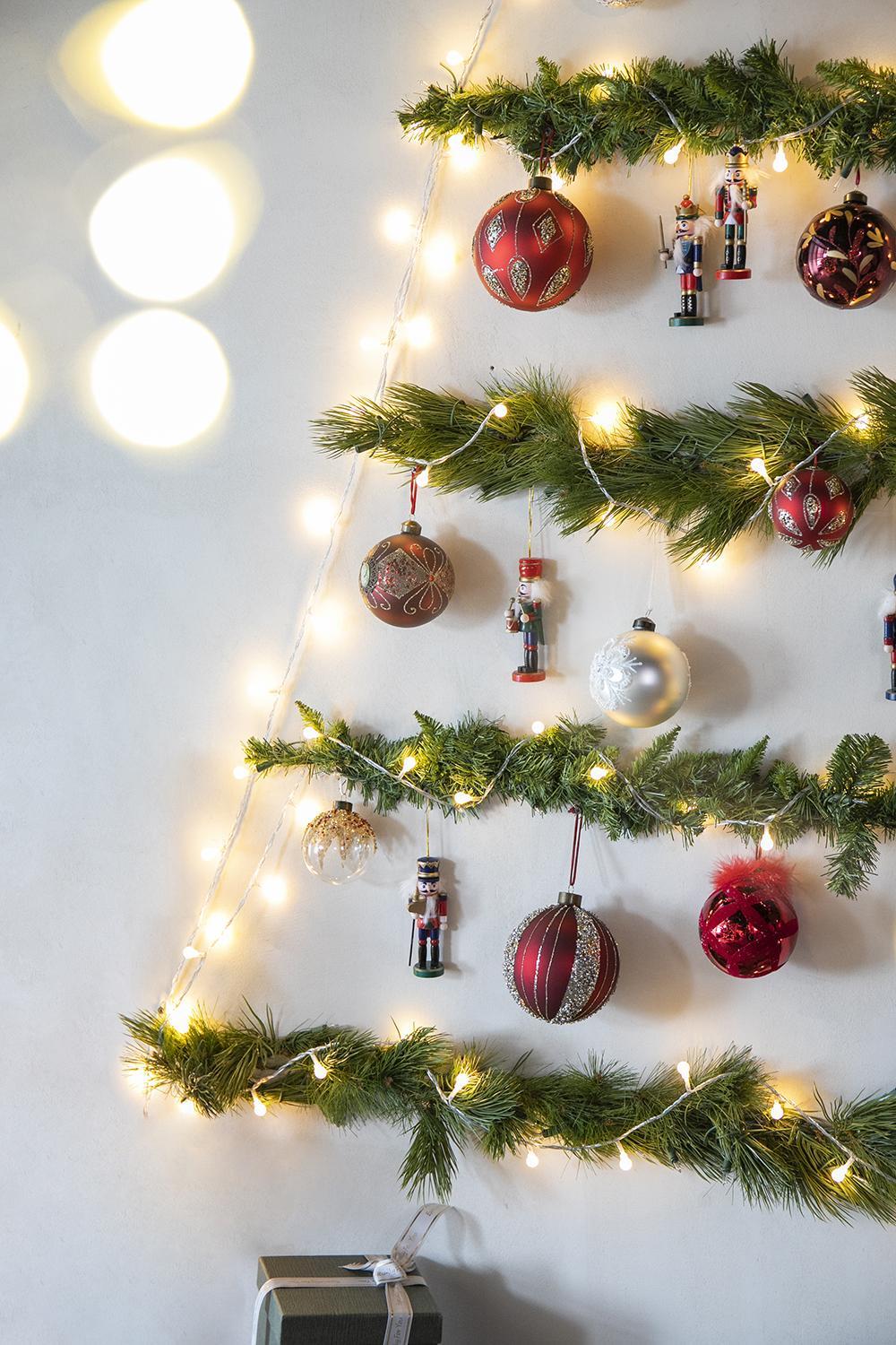 Decorative Hanging Ball Christmas Tree Ornaments For Holiday Decorations (Set of 6) - Image 4