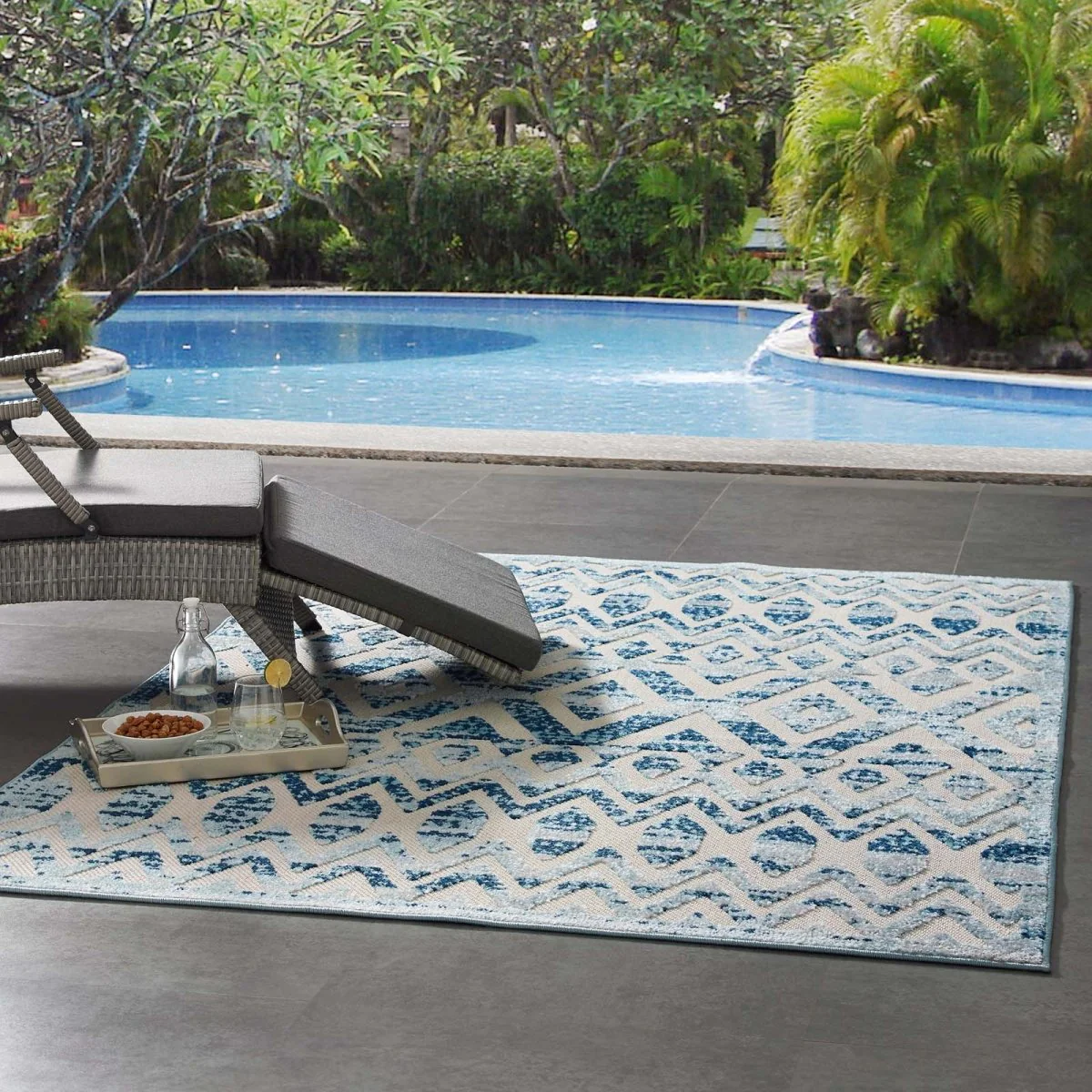 Diamond Chevron Moroccan Trellis Indoor/Outdoor Rug - Geometric Pattern Area Rug - Image 26