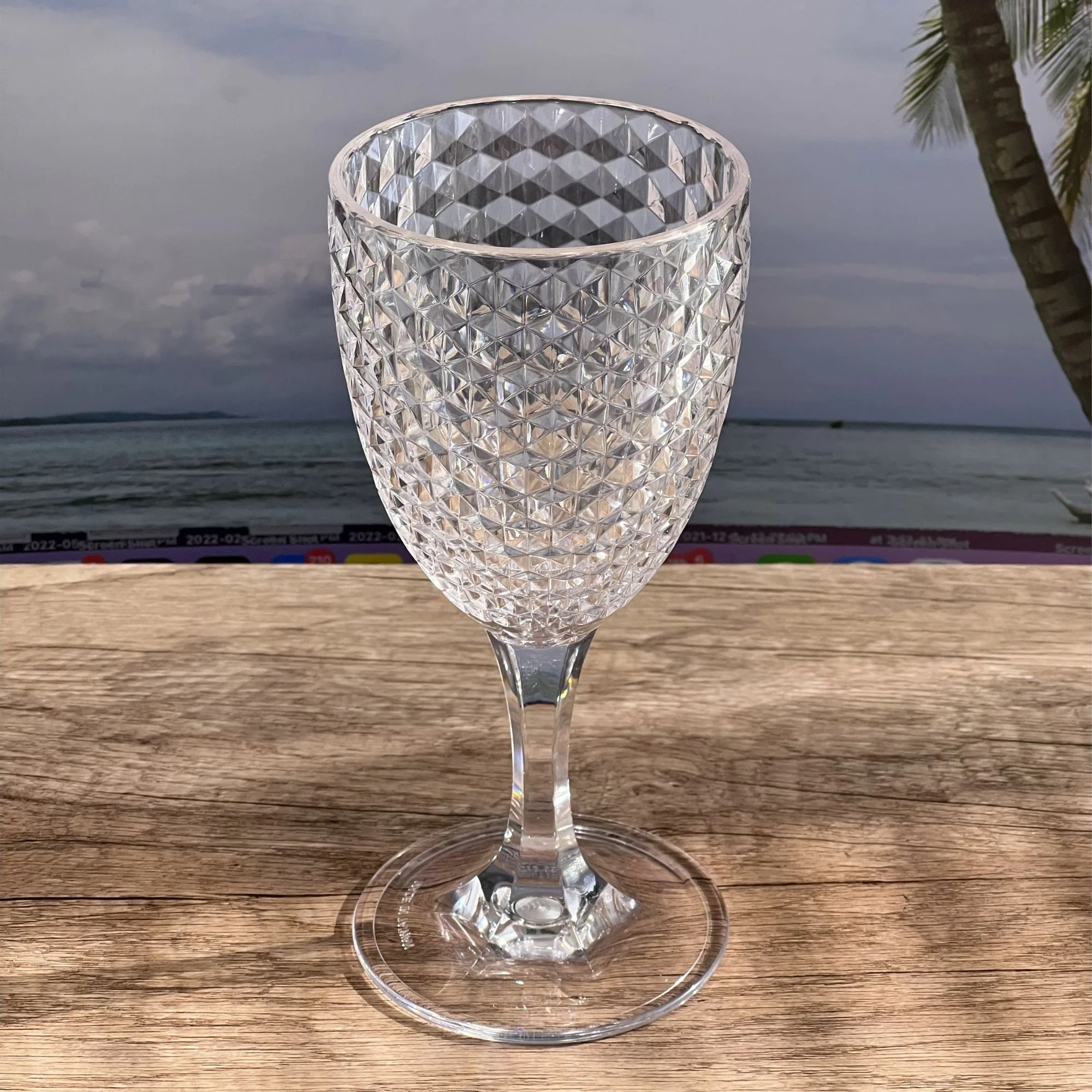 Diamond Cut Plastic Wine Glasses (Set of 4) - Image 7