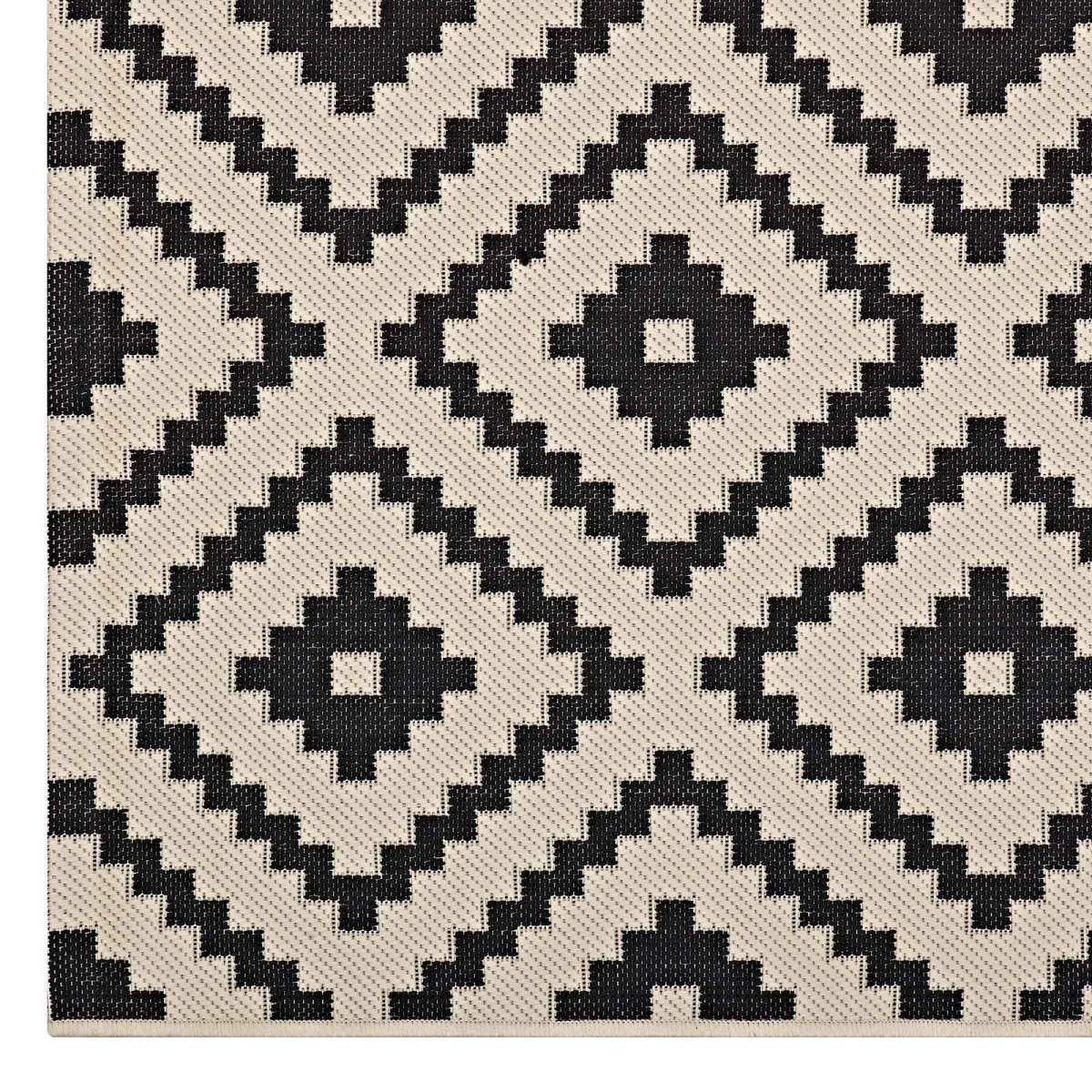 Diamond Trellis Indoor/Outdoor Area Rug - Durable All-Weather, Easy-Care Geometric Accent - Image 2