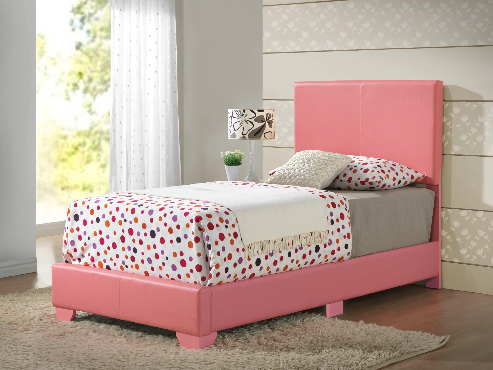 Elegant Platform Bed For Relaxed Spaces - Image 5