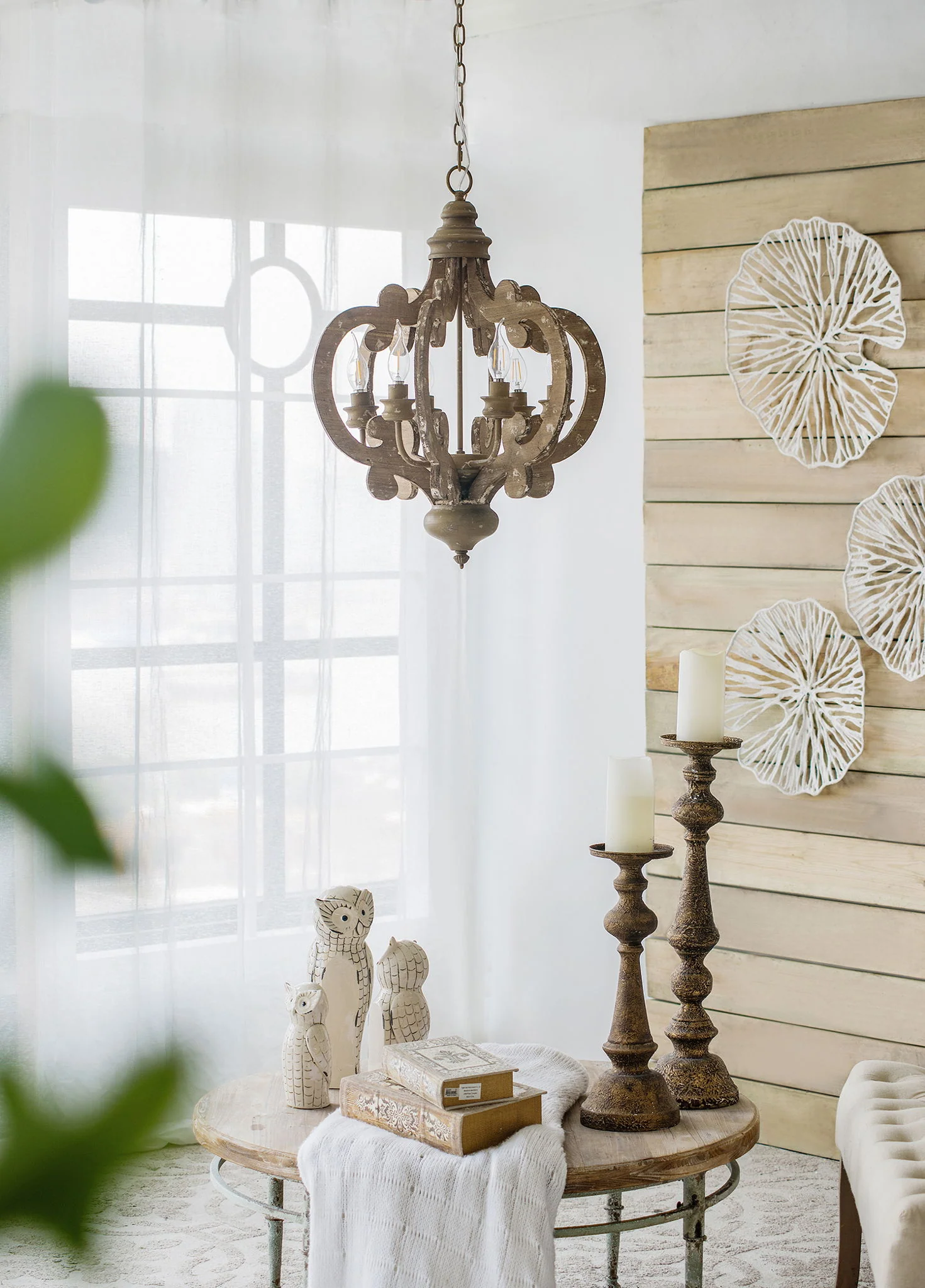 Farmhouse Chandelier, 6 Light Wood Chandelier Pendant Light Fixture With Adjustable Chain For Dining Room Living Room Entryway, Bulb Not Included - Image 16