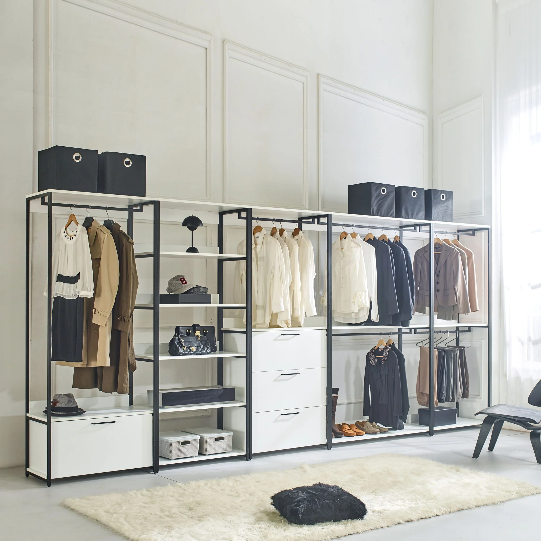 Fiona - Walk In Closet With Shelves - Image 9