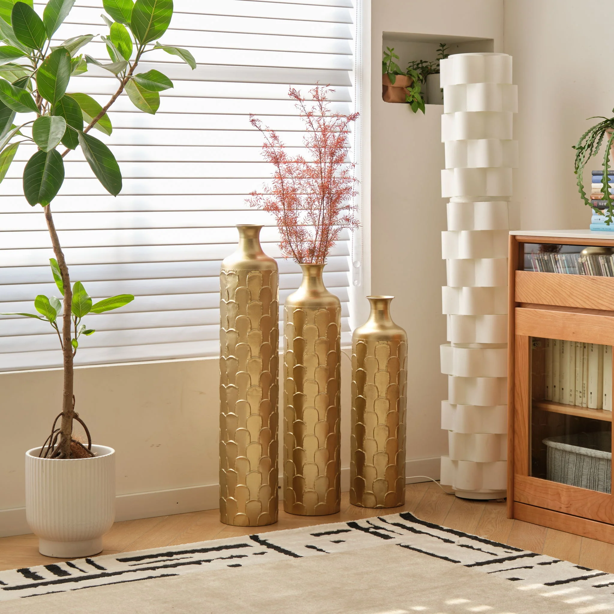Floor Metal Vases Decorated White Metal Vases (Set of 3) Gorgeous Home Decoration Large Glazed Metal Vases - Golden - Image 7