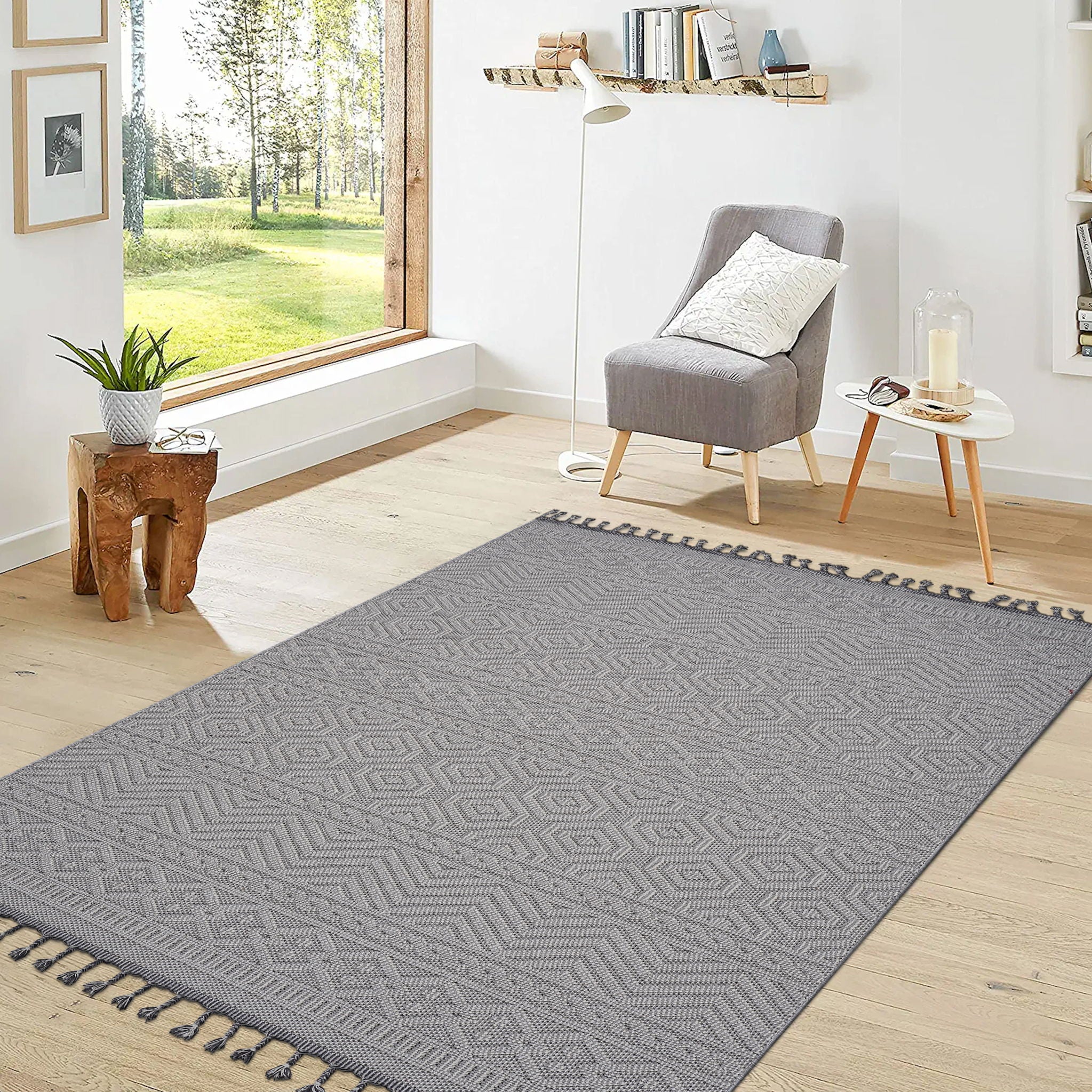 Guros - 6' X 9' Geometric Indoor / Outdoor Area Rug - White - Image 7