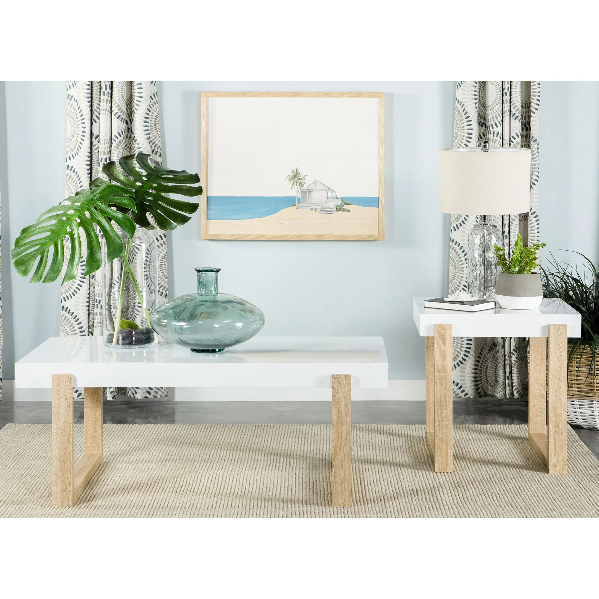 Gwen - Table - Image 7
