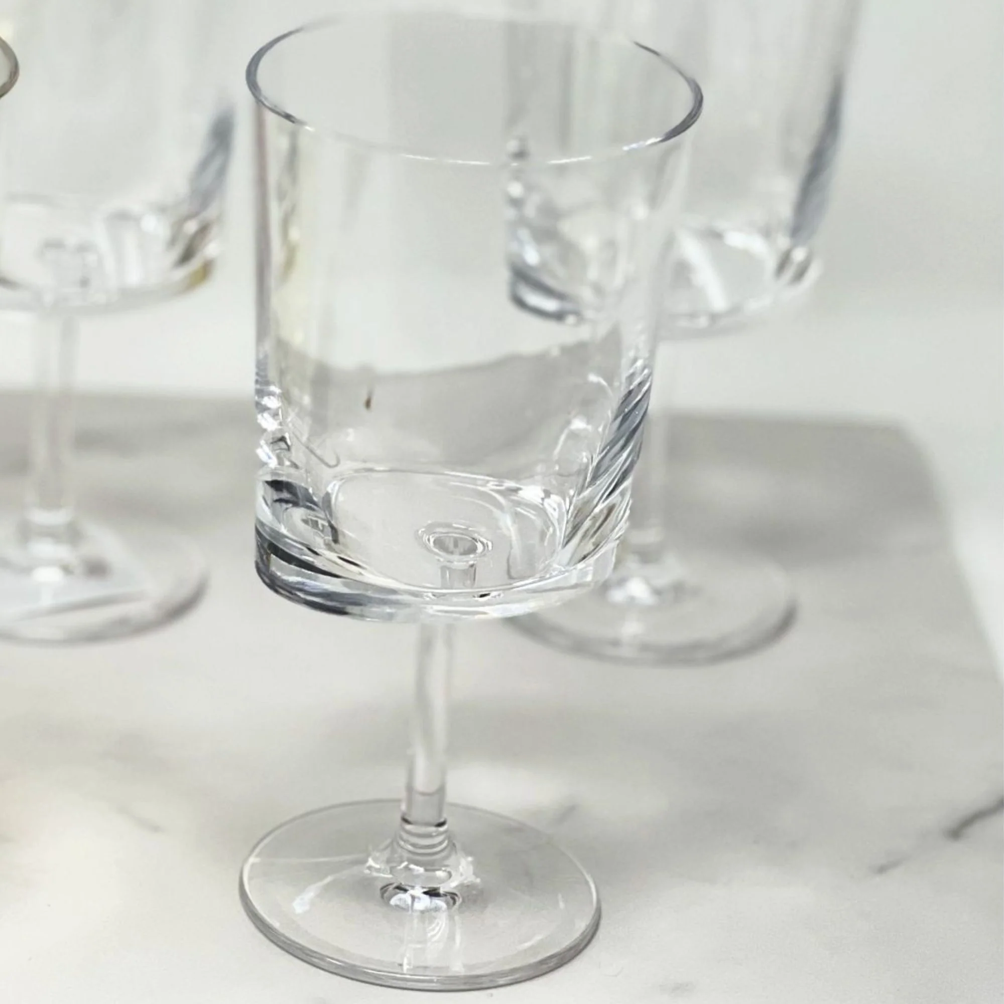 Halo - Leadingware Oval Plastic Wine Glasses (Set of 4) Unbreakable Bpa Free Acrylic, 12Oz - Clear - Image 3