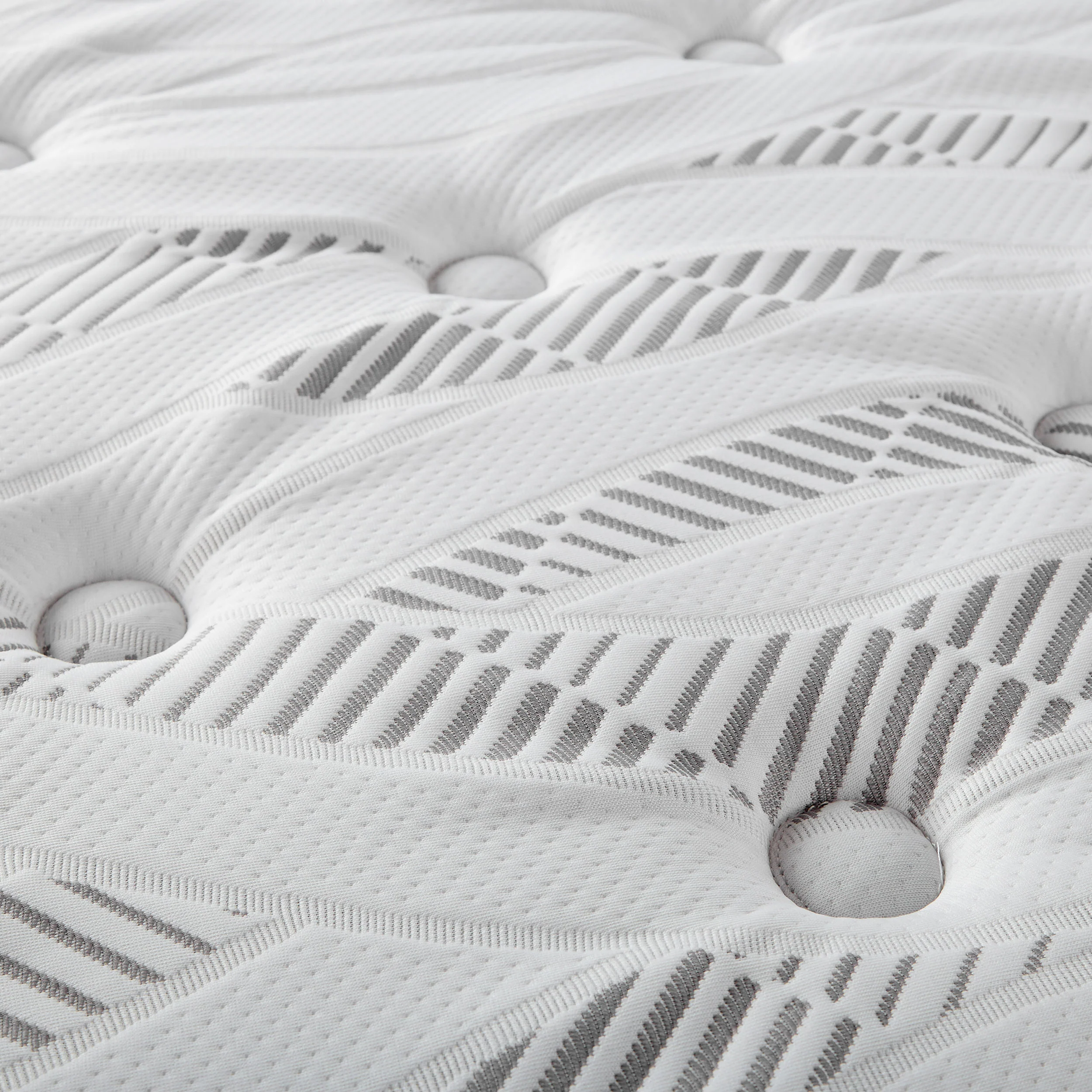 Hayes 11-Inch Twin Pillow Top Memory Foam Hybrid Mattress - Image 3