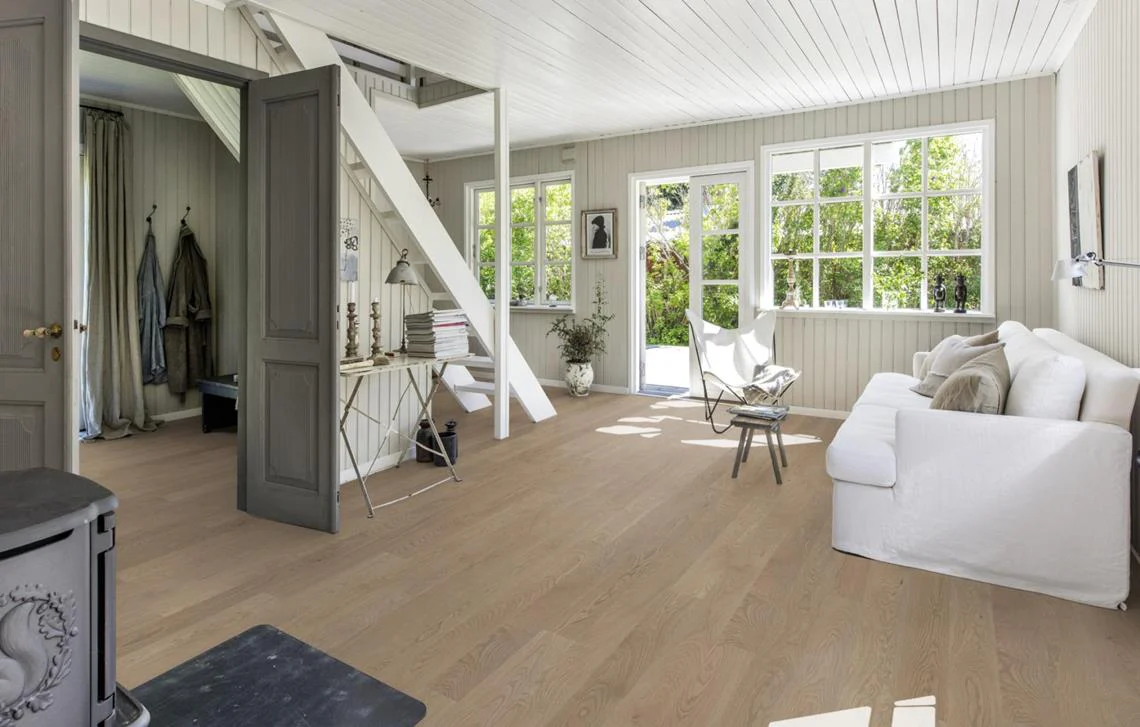Kahrs Canvas Oak Reiter Matte 5" 1/2" Engineered Flooring - Image 2