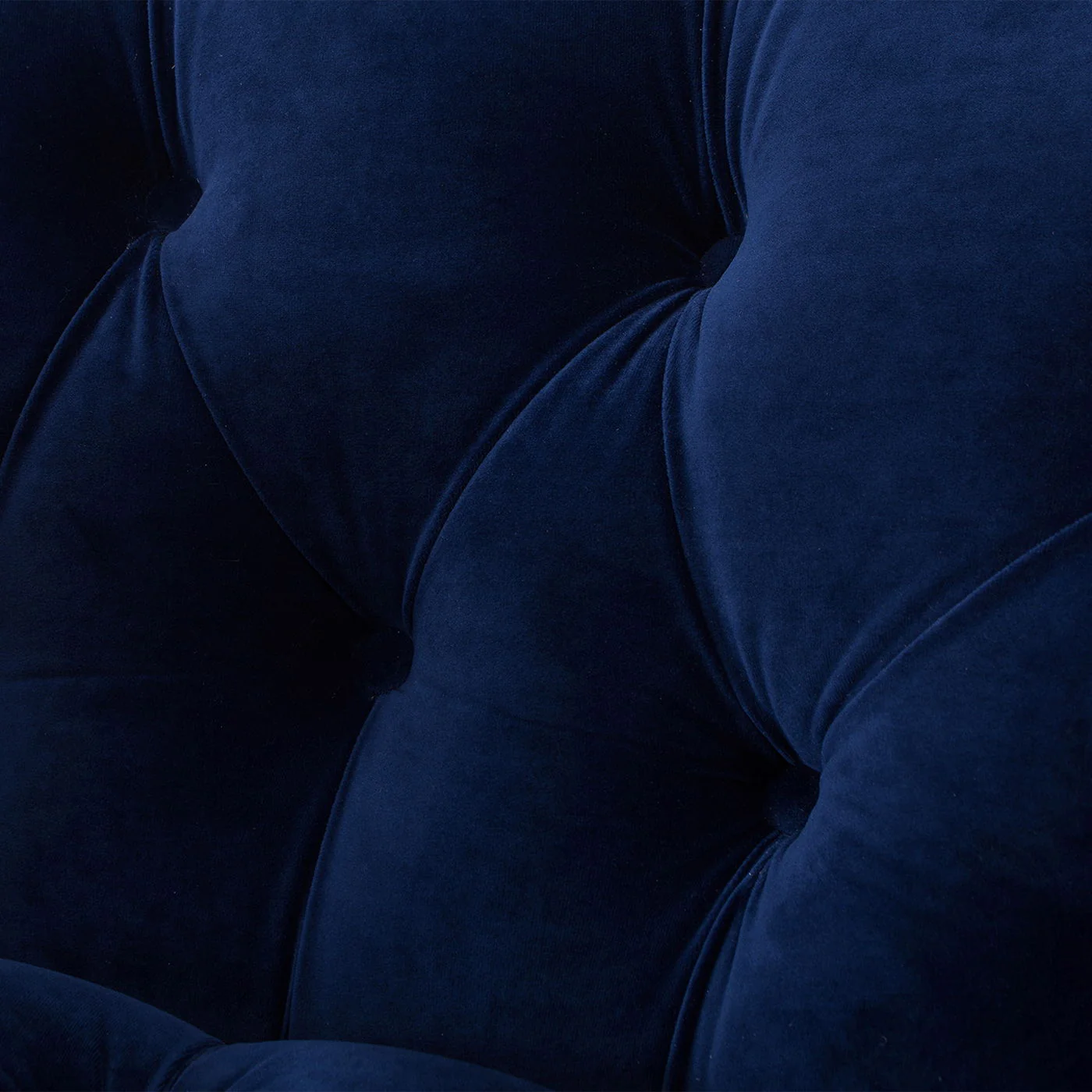 La Rosa - Victorian Tufted Upholstered Accent Chair - Image 6