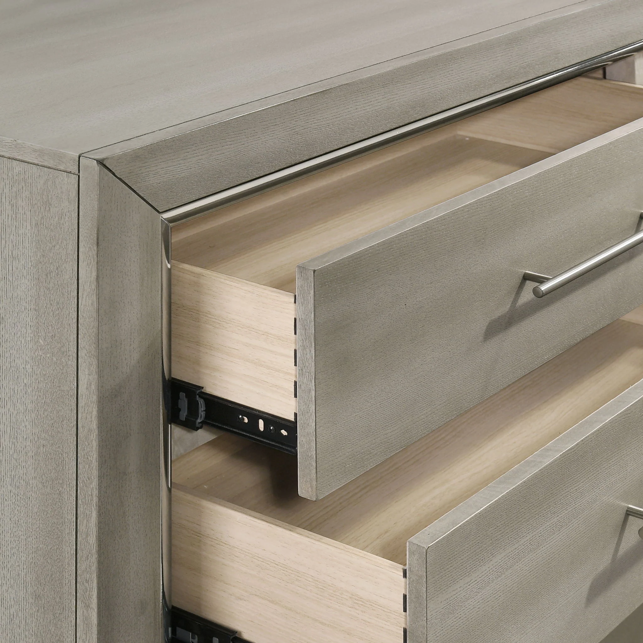 Lennox - 8 Drawer Dresser - Image 9
