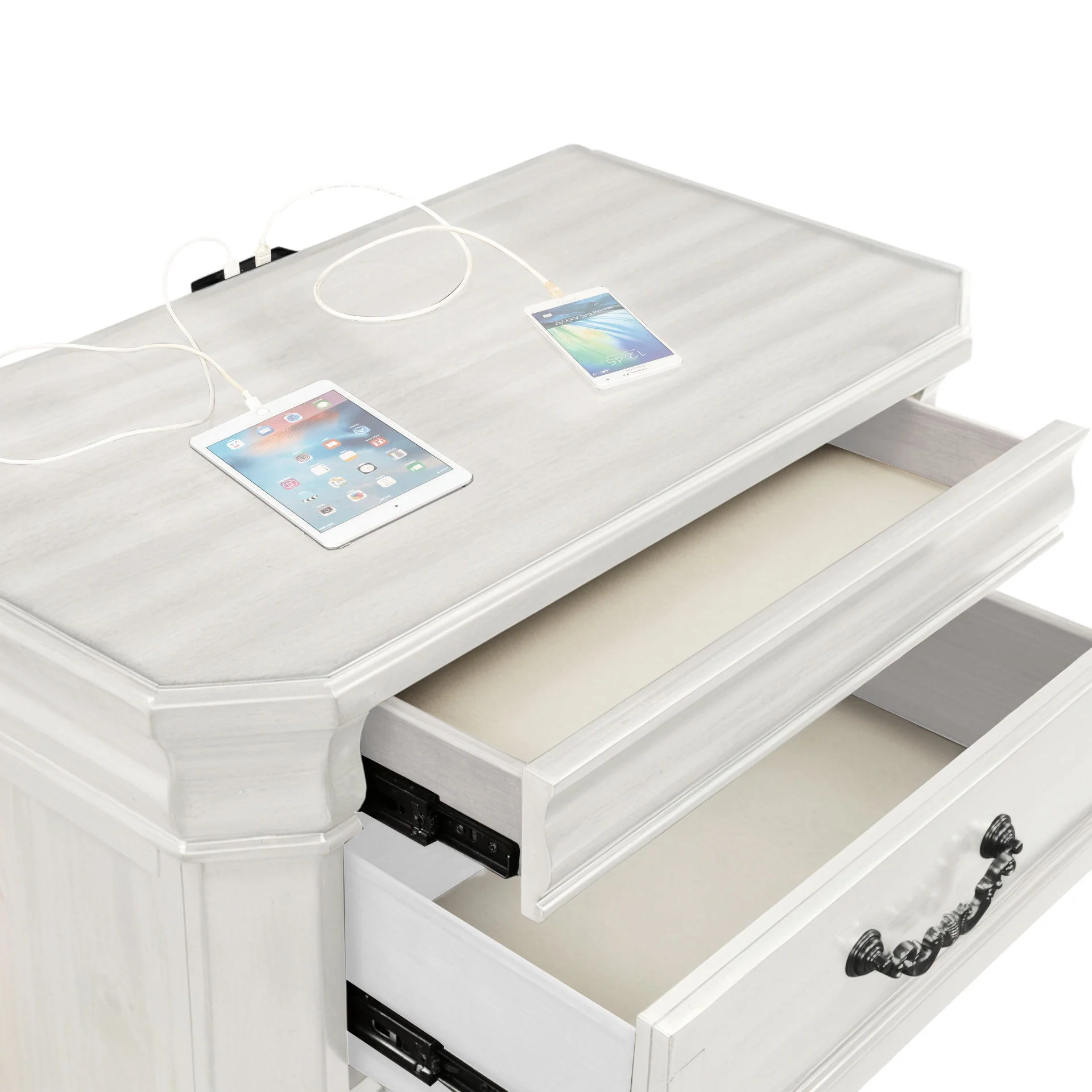 Lyndhurst - Nightstand - Image 11