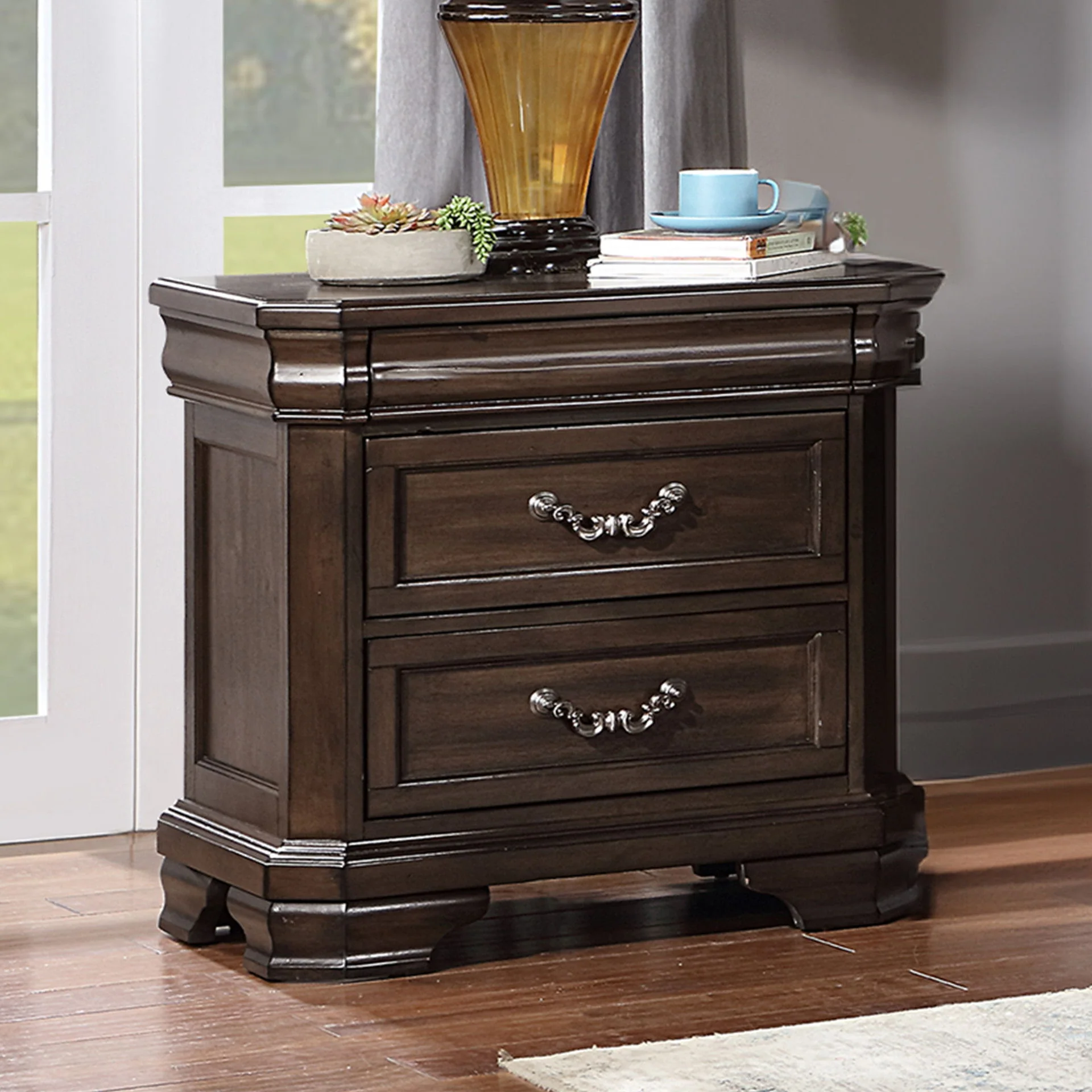 Lyndhurst - Nightstand - Image 8