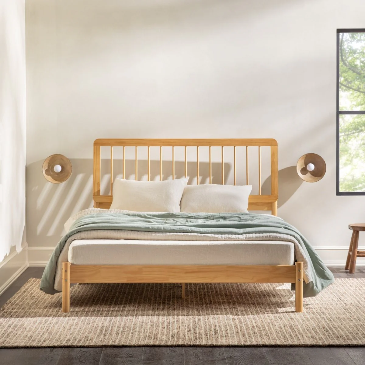 Merrin Solid Wood Spindle Platform Bed in Mid-Century Design - Image 6