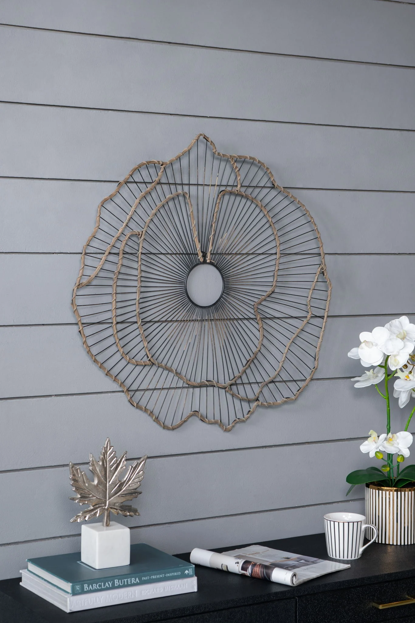 Metal Flowers Wall Decor, Transitional Wall Floral Sculpture For Foyer Porch Hallway Entrance (Set of 3) - Gold - Image 9