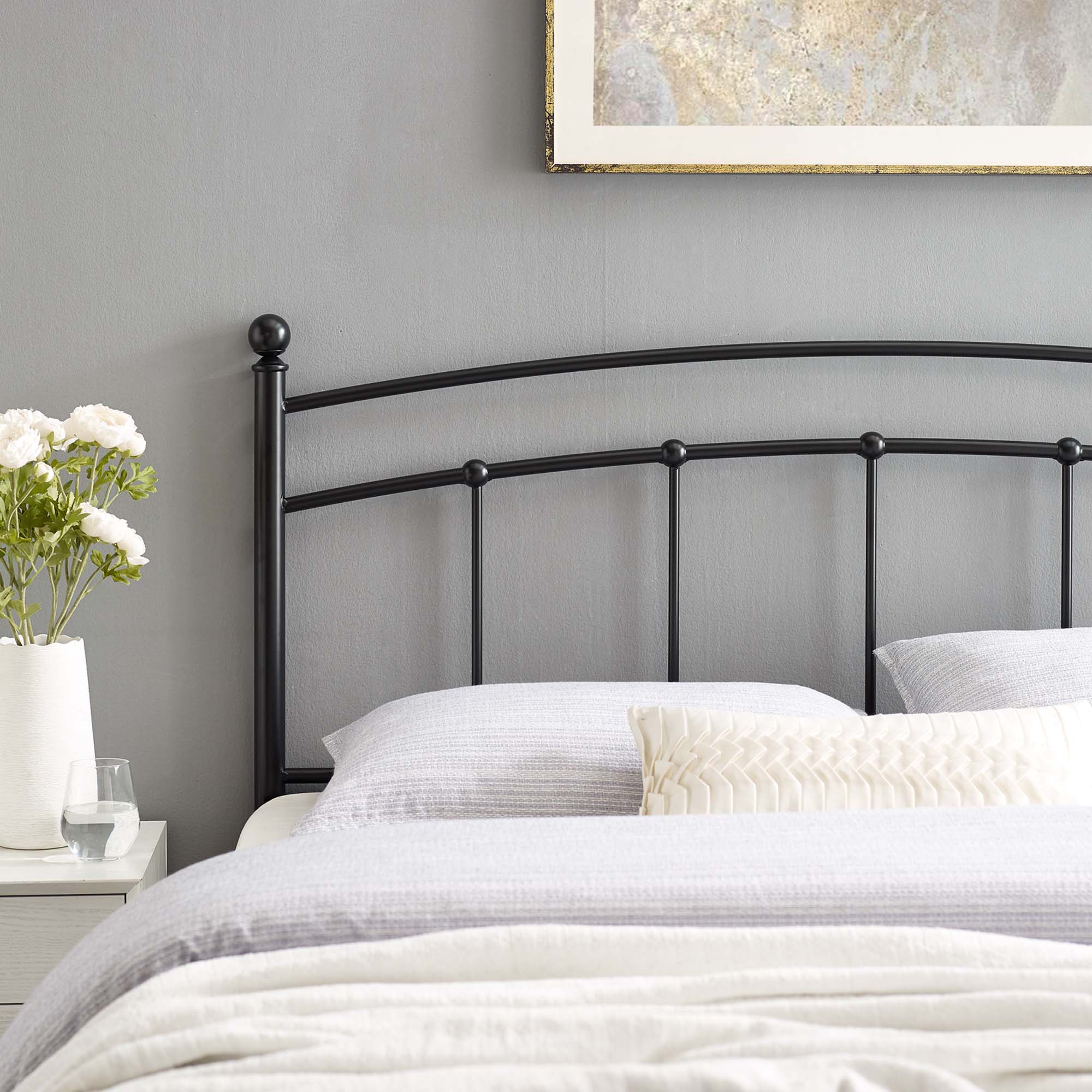 Metal Headboard with Arched Spindle Design - Image 25