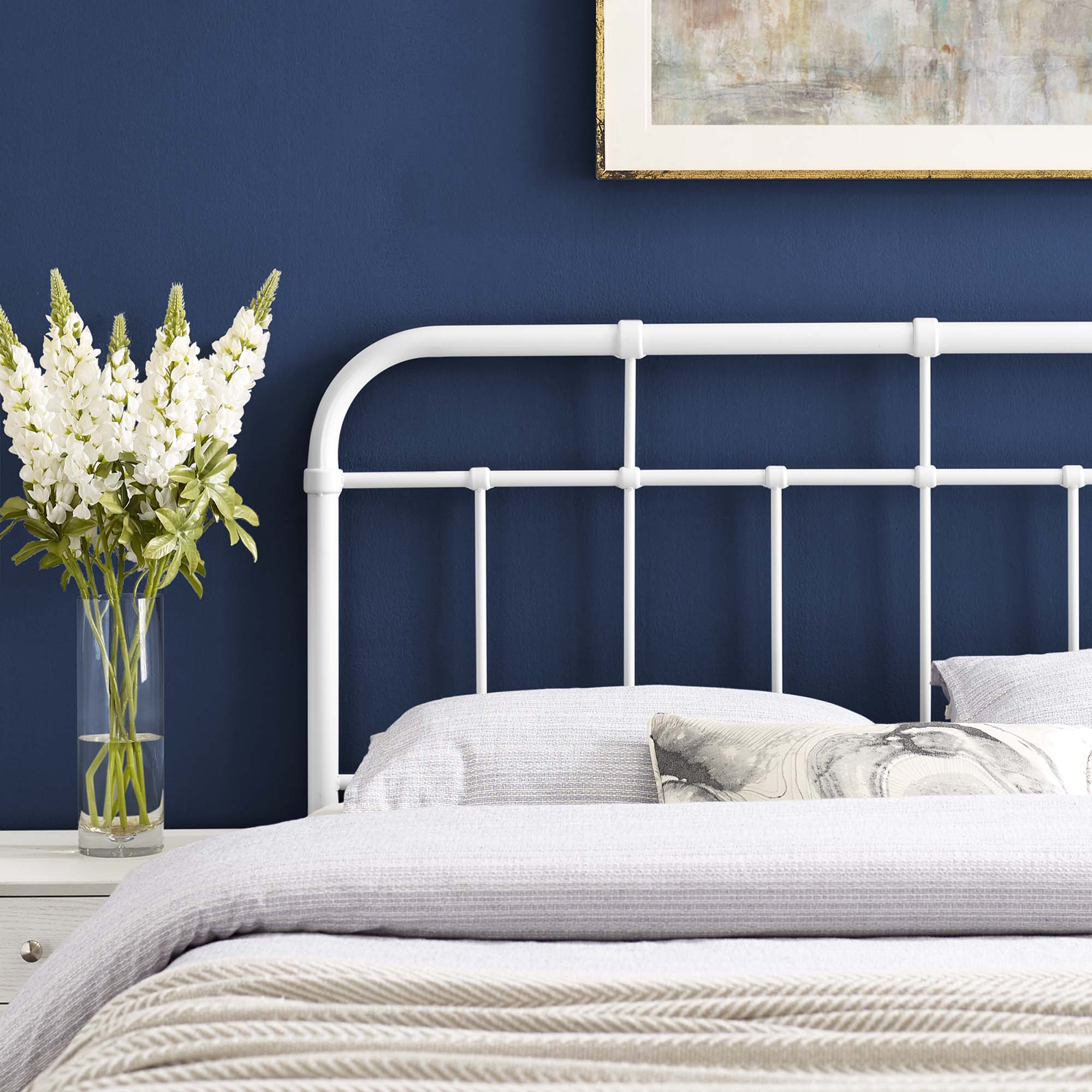 Metal Headboard with Curved Spindle Design - Image 45