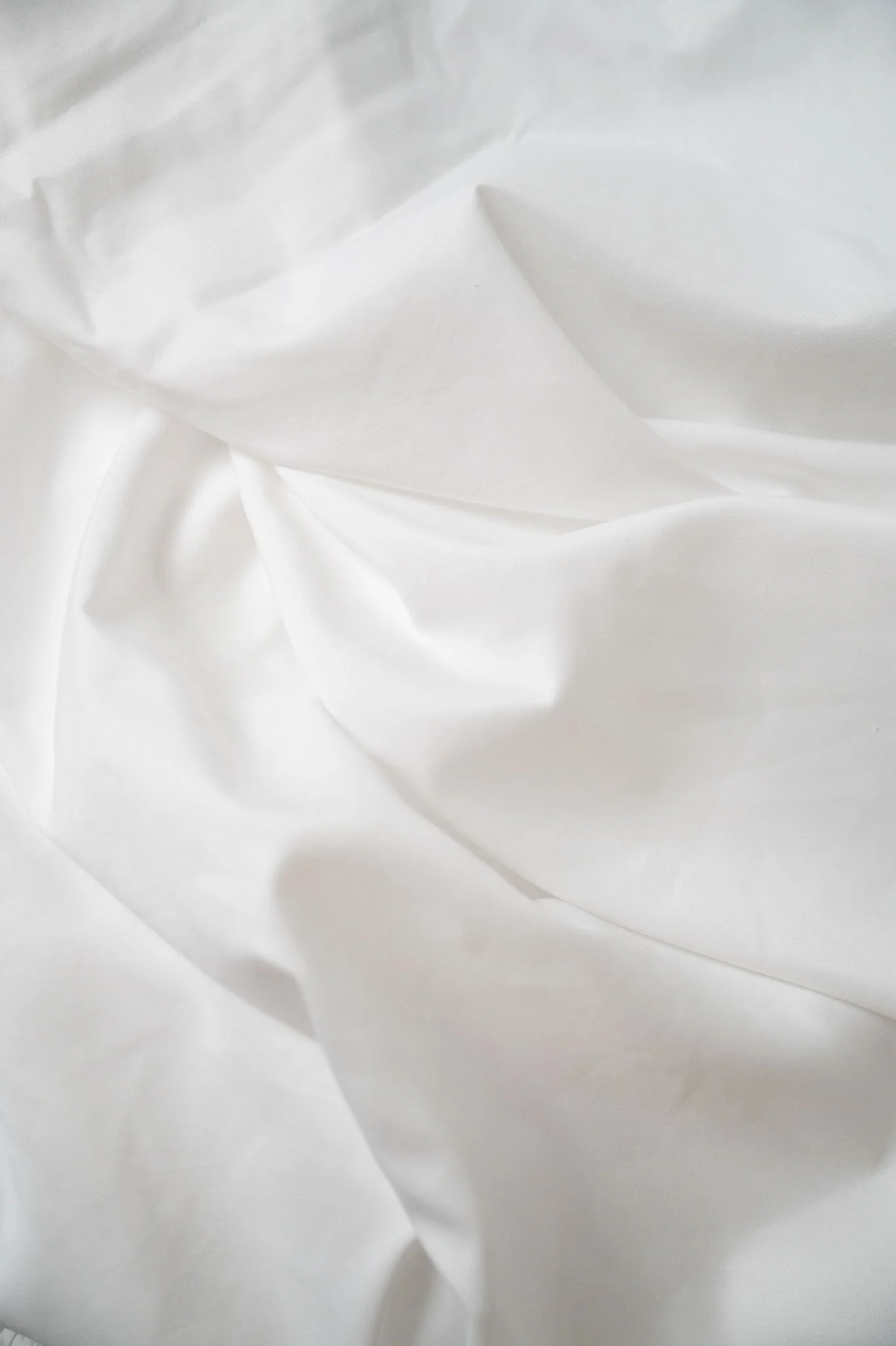 Micro And Bamboo Hypoallergenic Split Sheet Set - Image 8