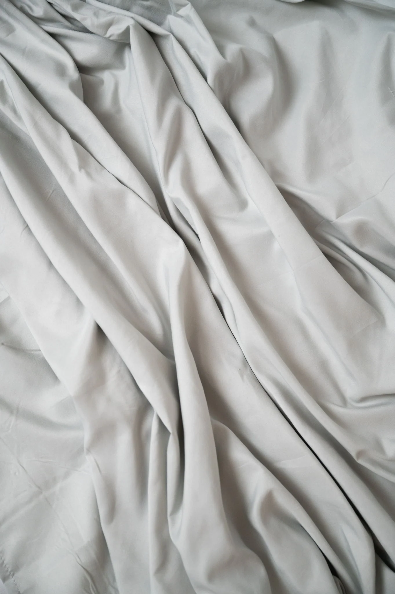 Micro And Bamboo Hypoallergenic Split Sheet Set - Image 9