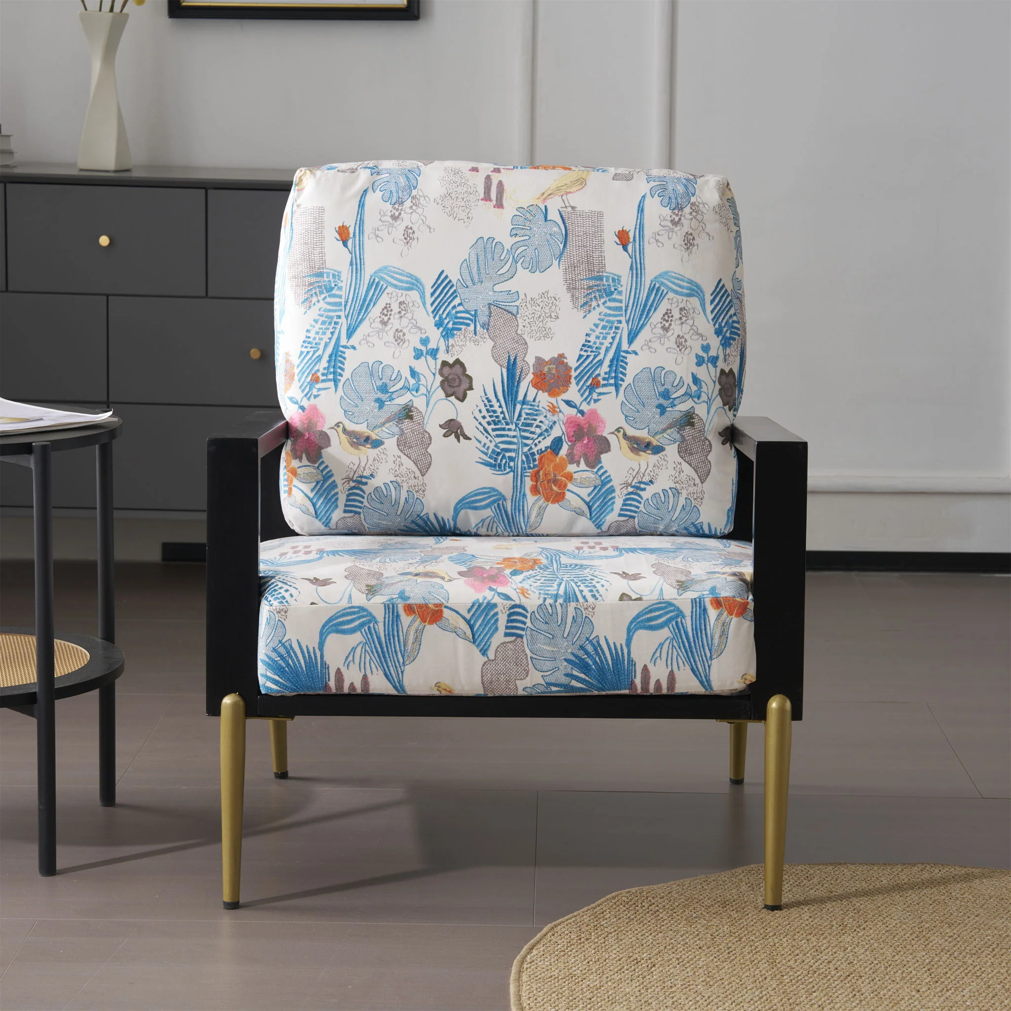 Modern Armchair With Solid Wood Frame - Image 18