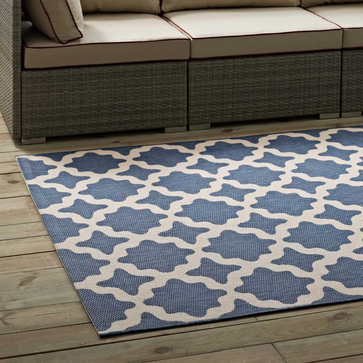 Moroccan Trellis Polypropylene Indoor Outdoor Area Rug - Versatile All-Weather - Image 102