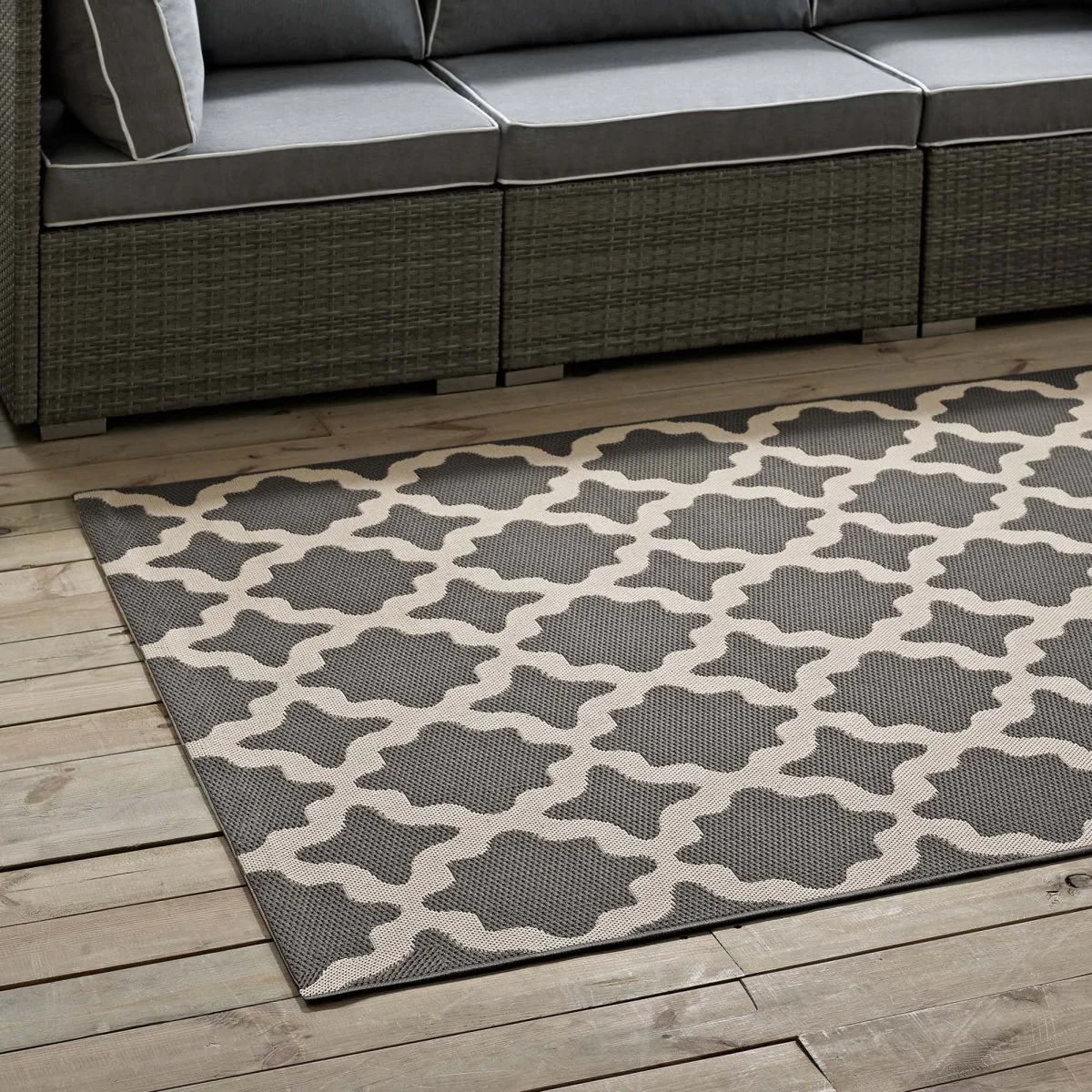 Moroccan Trellis Polypropylene Indoor Outdoor Area Rug - Versatile All-Weather - Image 155