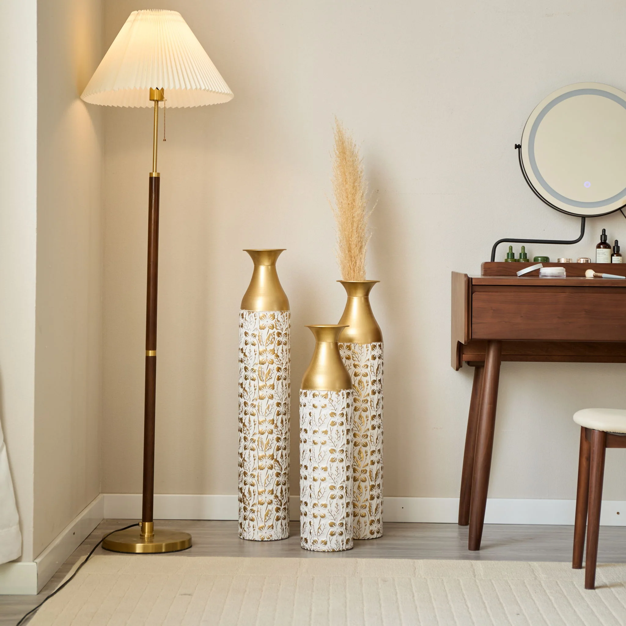 Mother's Day Gift Set Gilded White 3D Relief Flower Metal Vase Set - White / Gold - Image 3
