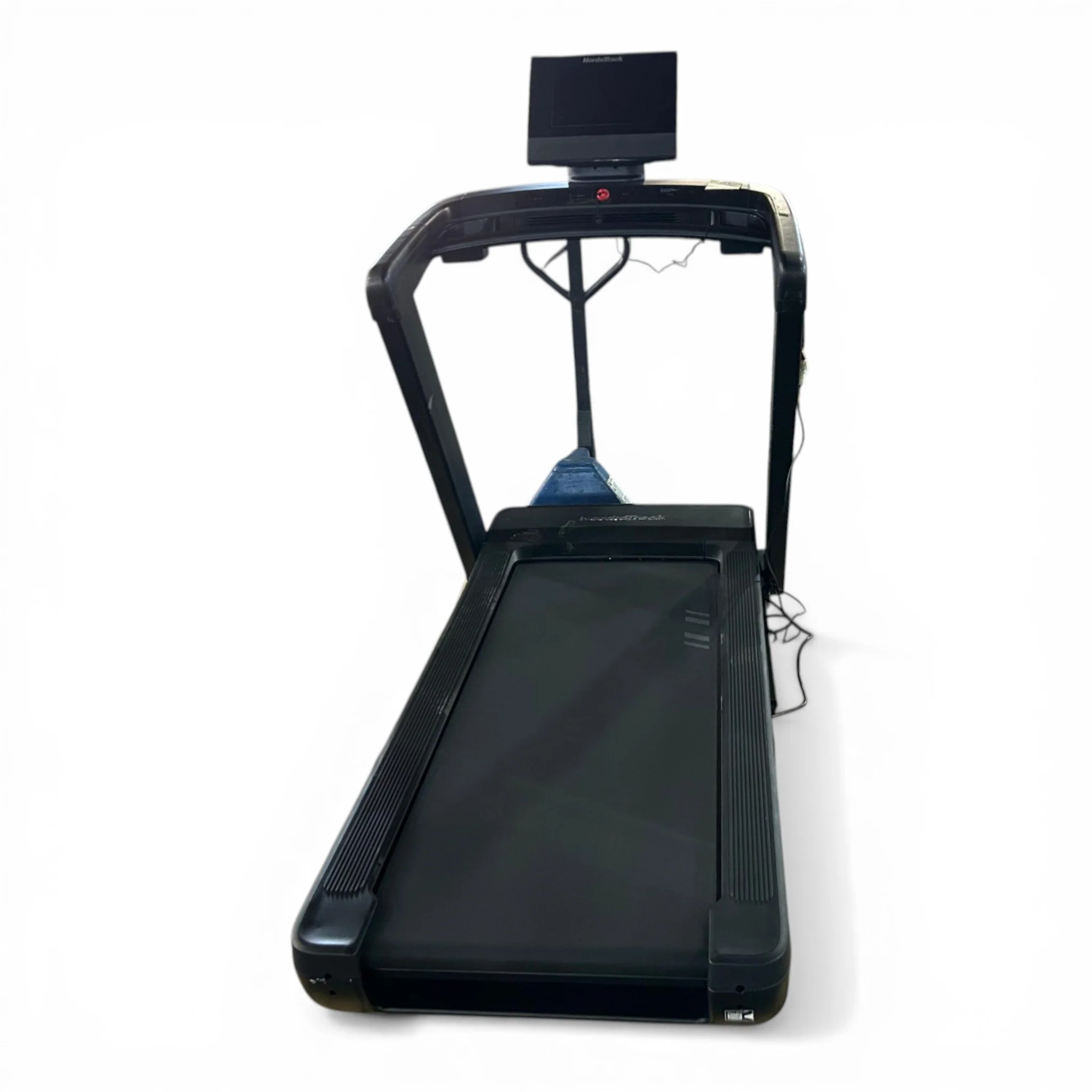 NordicTrack Commercial 1250 Treadmill - Image 3