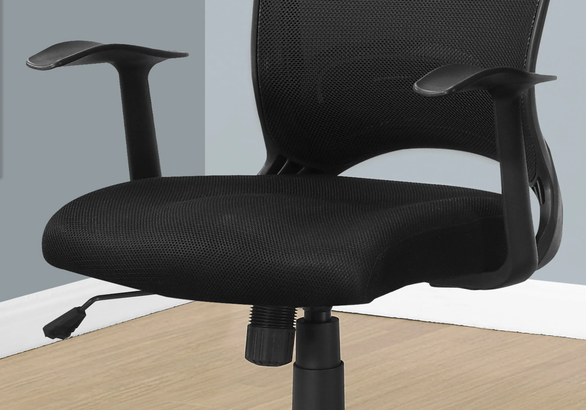 Office Chair, Adjustable Height, Swivel, Ergonomic, Armrests, Mesh - Black - Image 4