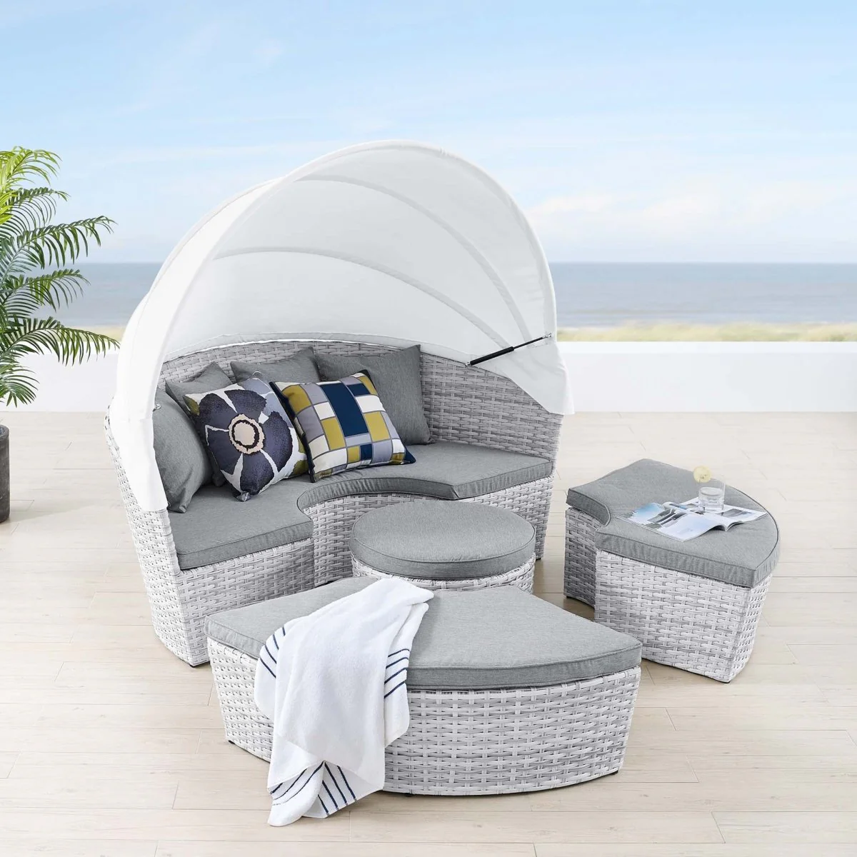 Outdoor Rattan Daybed with Canopy - Patio Wicker Lounger for Garden and Poolside Relax - Image 27