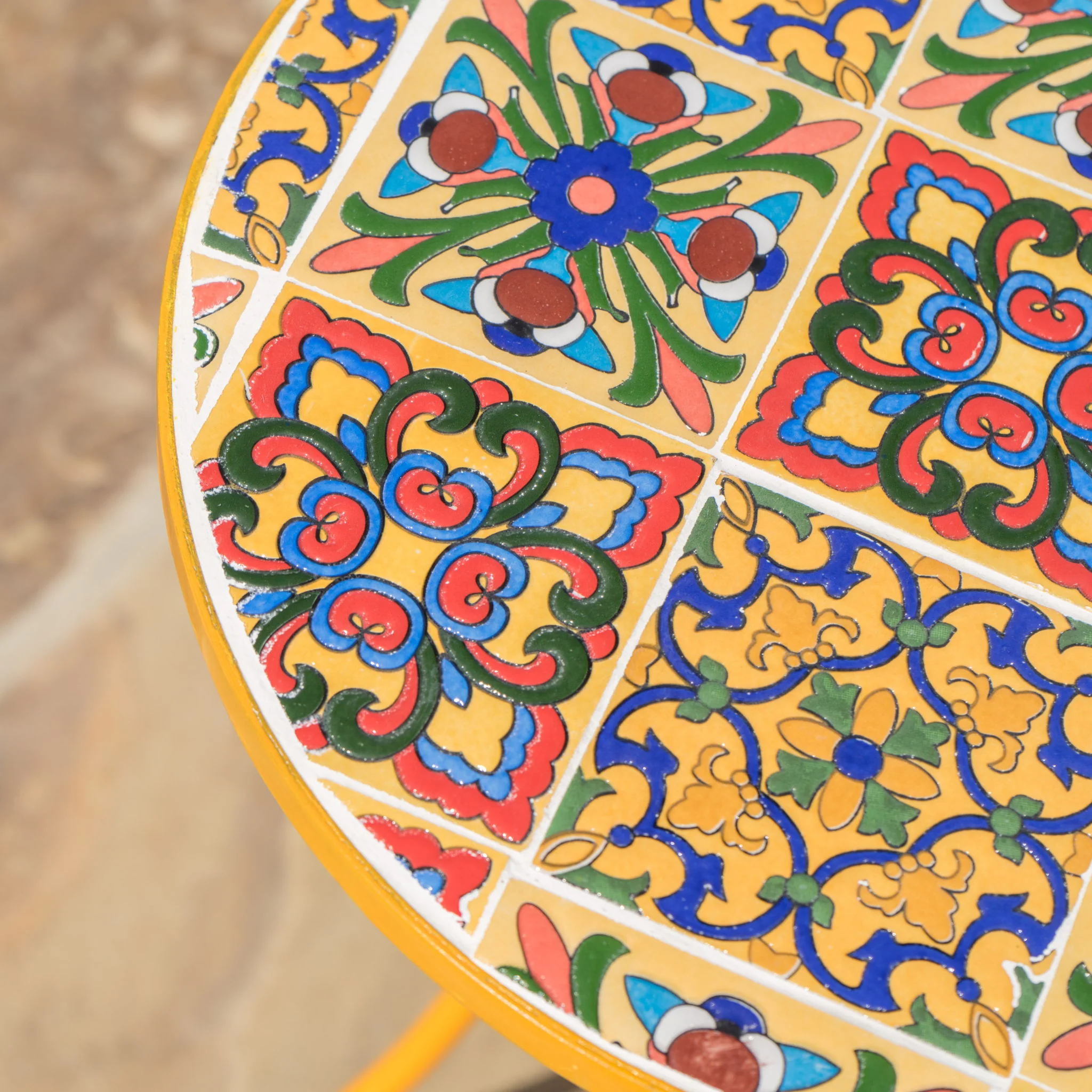 Outdoor Side Table With Tile Mosaic Table Top - Yellow - Image 2