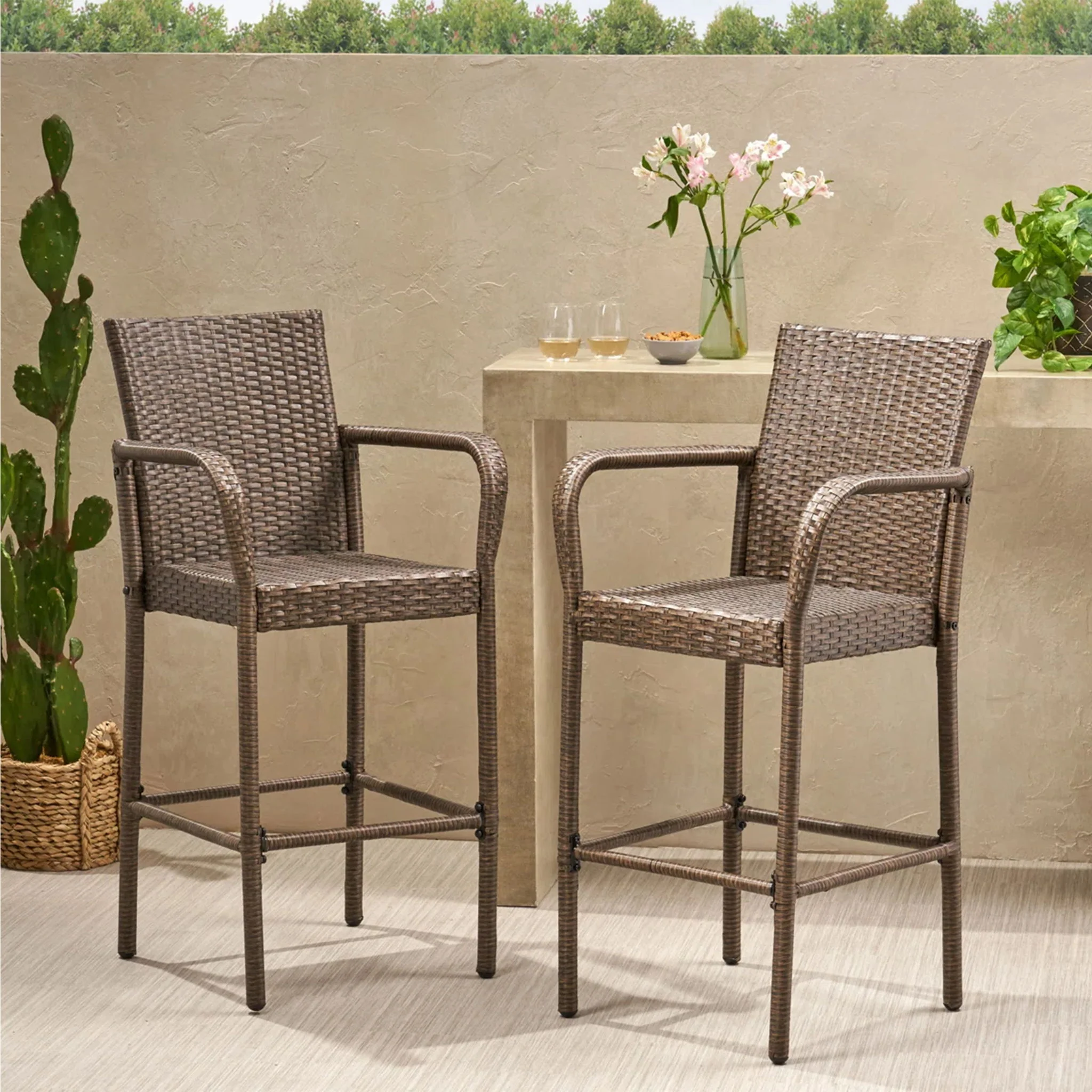 Outdoor Wicker Barstools With Rattan And Iron Frame - Image 7