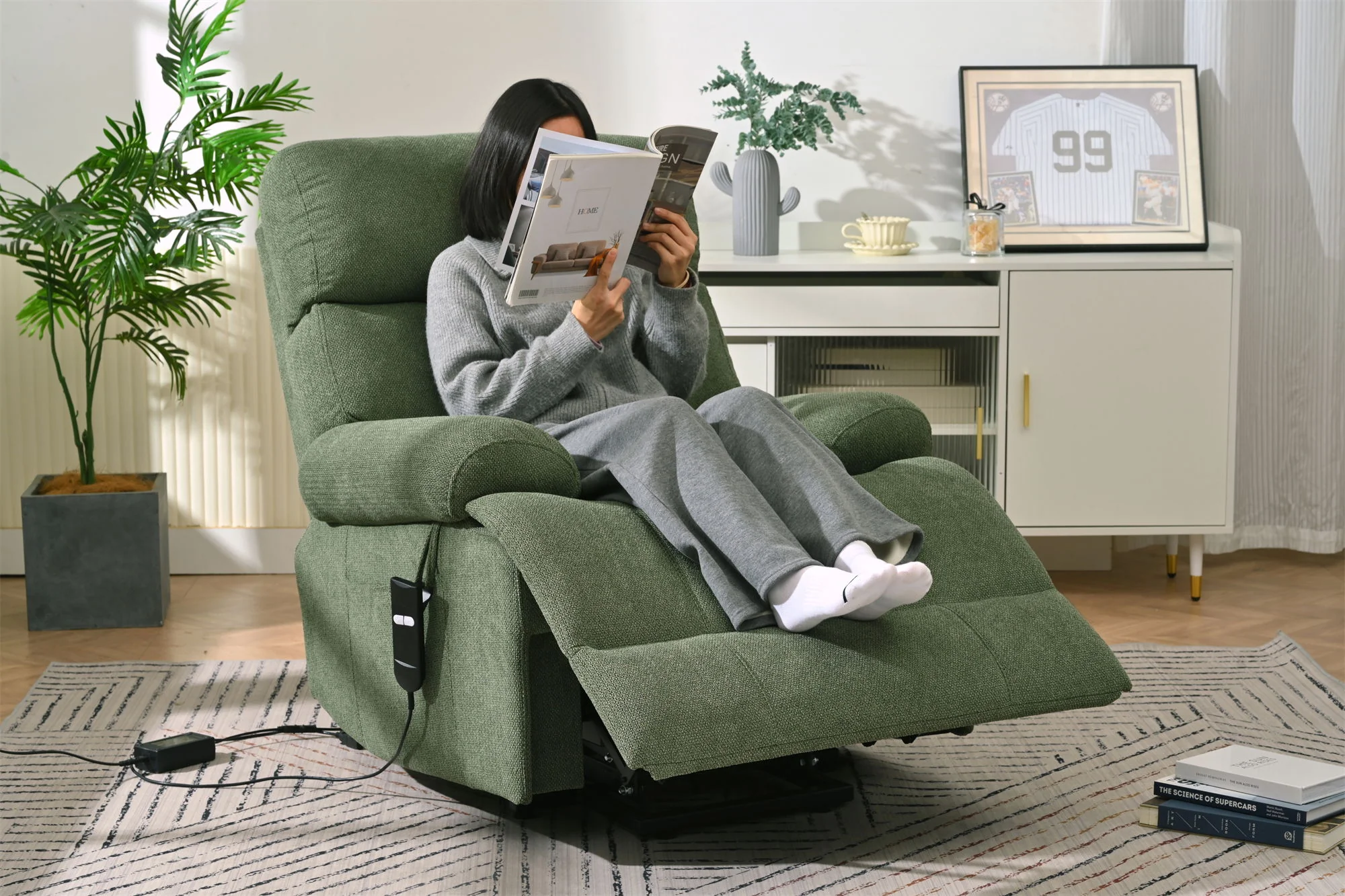 Oversized Power Lift Recliner Chai With Remote Control, Side Pocket, Spacious Seat - Image 8