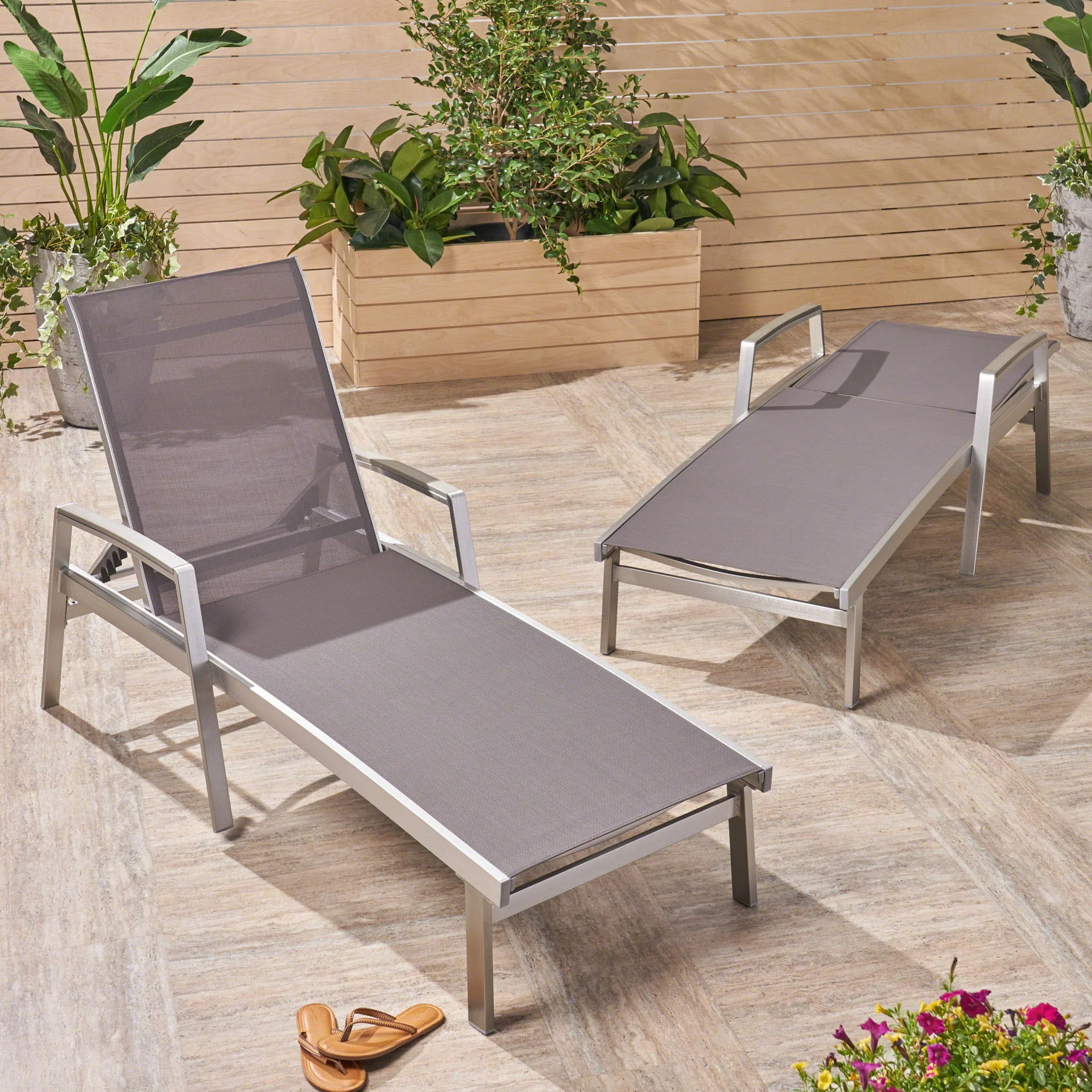 Oxton - Chaise Lounge Stylish Outdoor Seating - Image 3