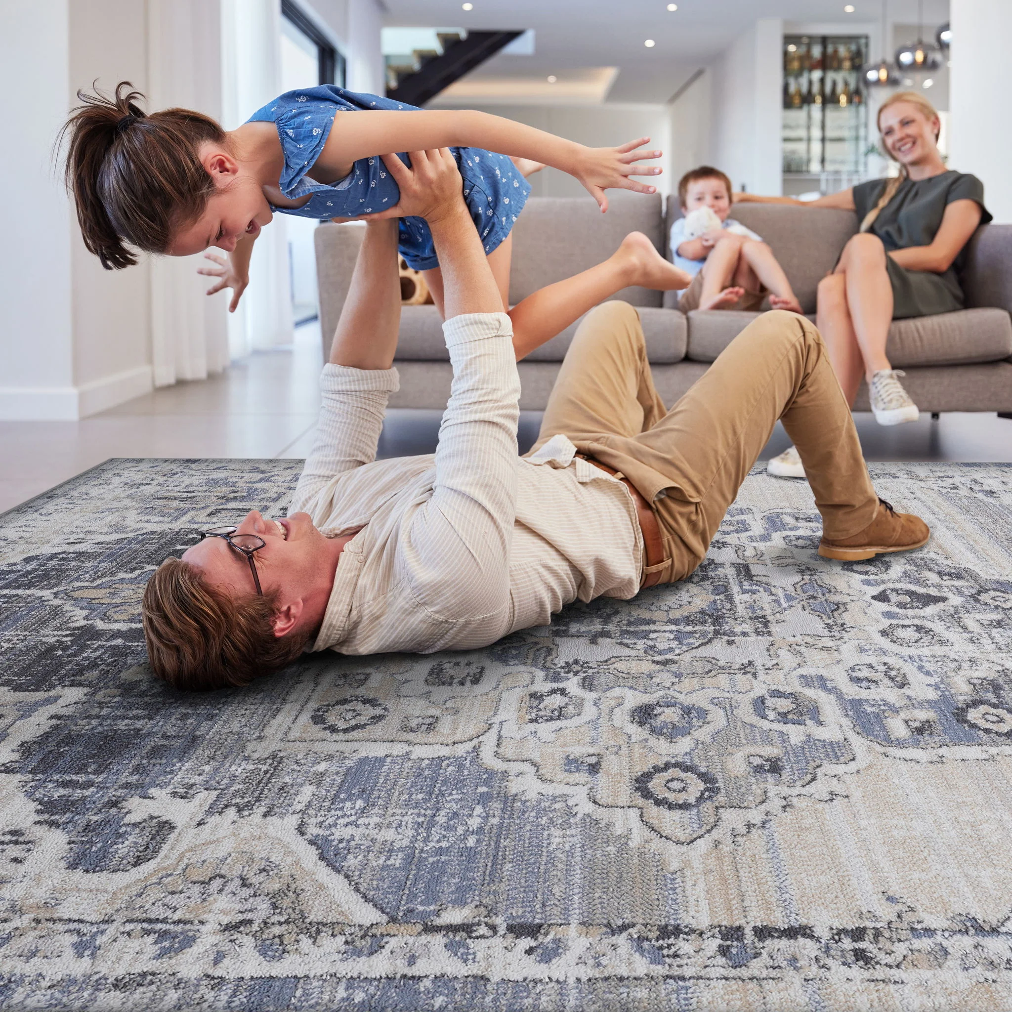 Payas - 8' X 10' Medallion Area Rug - Cream / Blue - Image 6