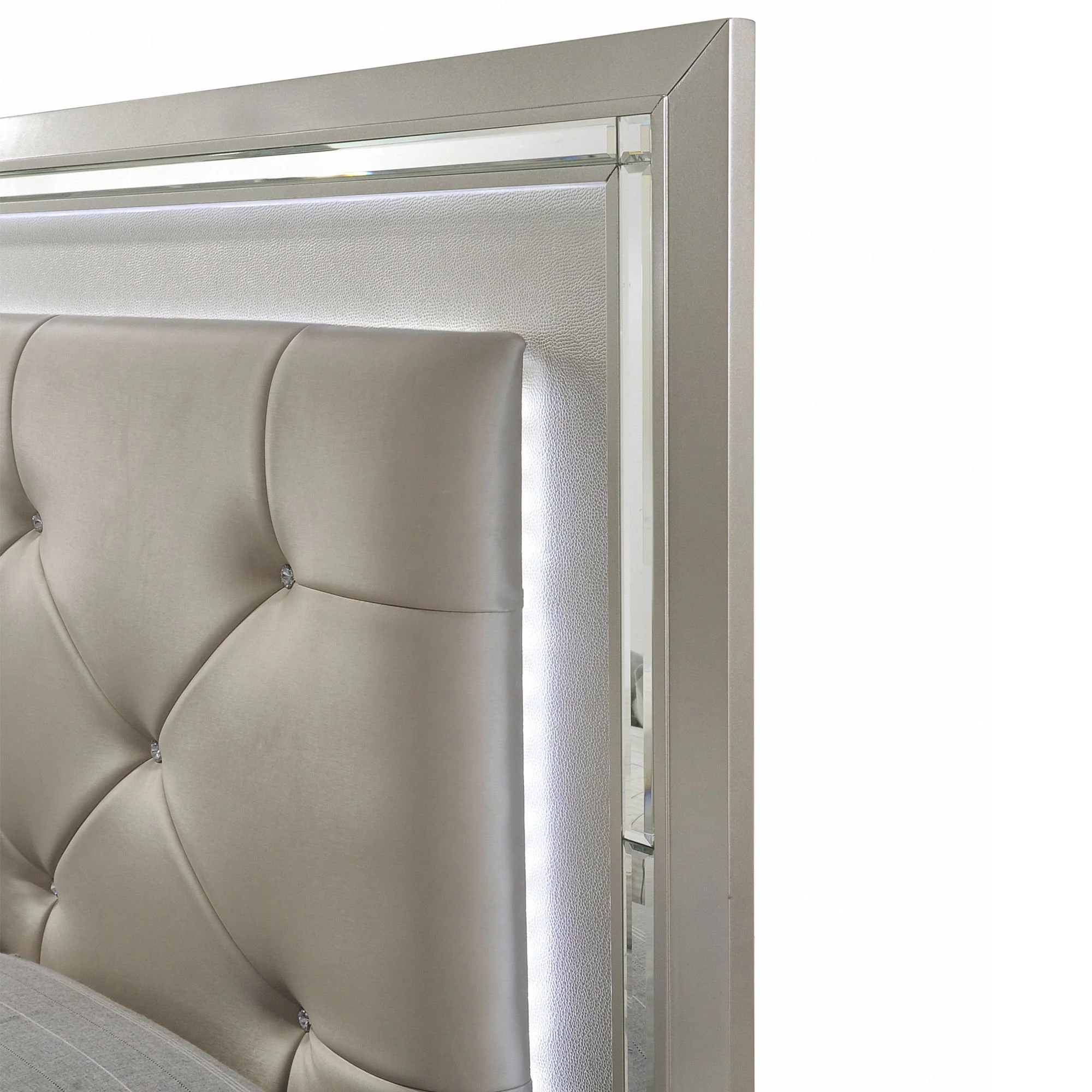 Platinum - Youth Full Platform Bed With Trundle - Сhampagne - Image 6