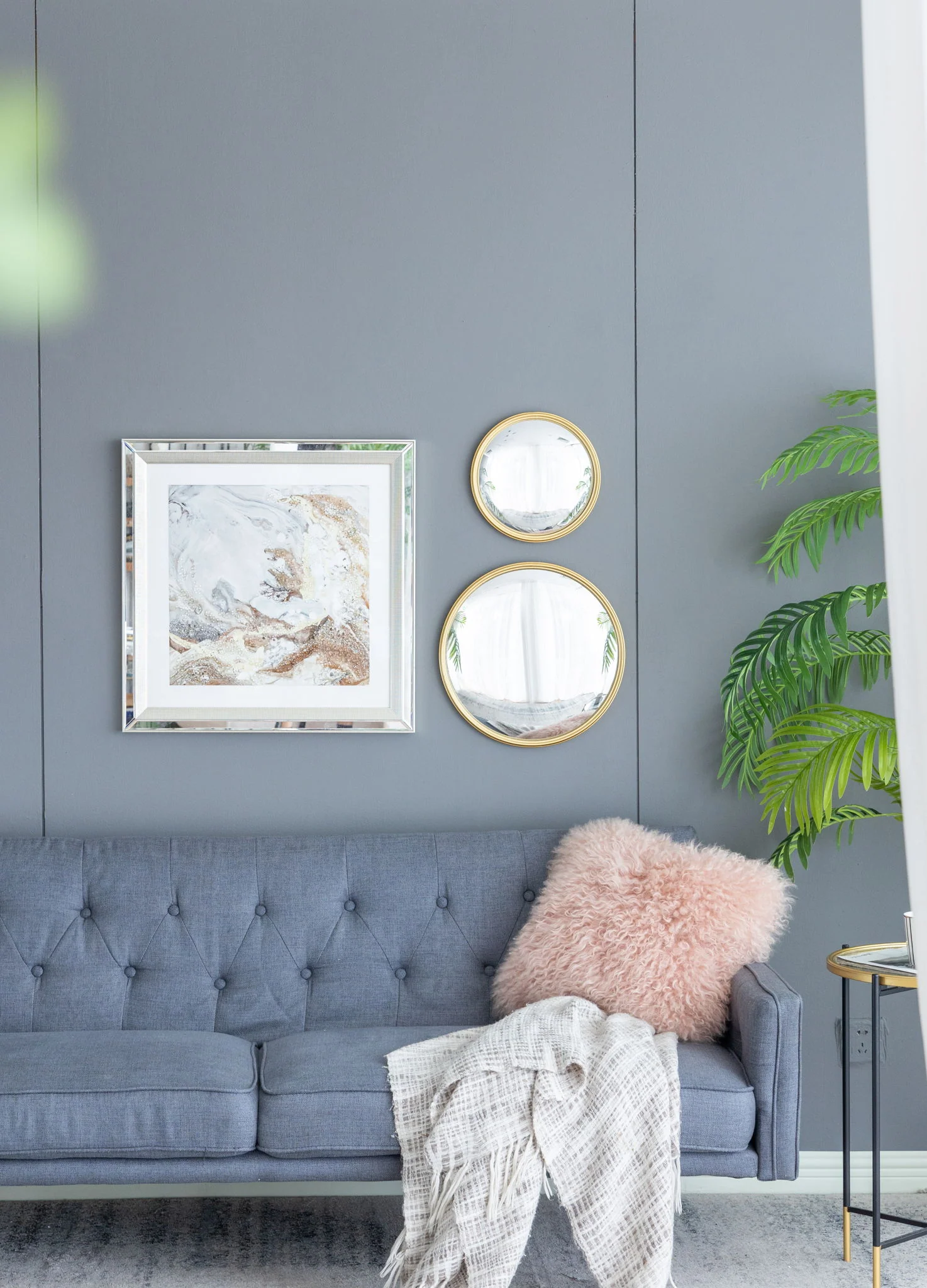 Round Mirror, Circle Mirror With Iron Frame For Living Room Bedroom Vanity Entryway Hallway - Image 7