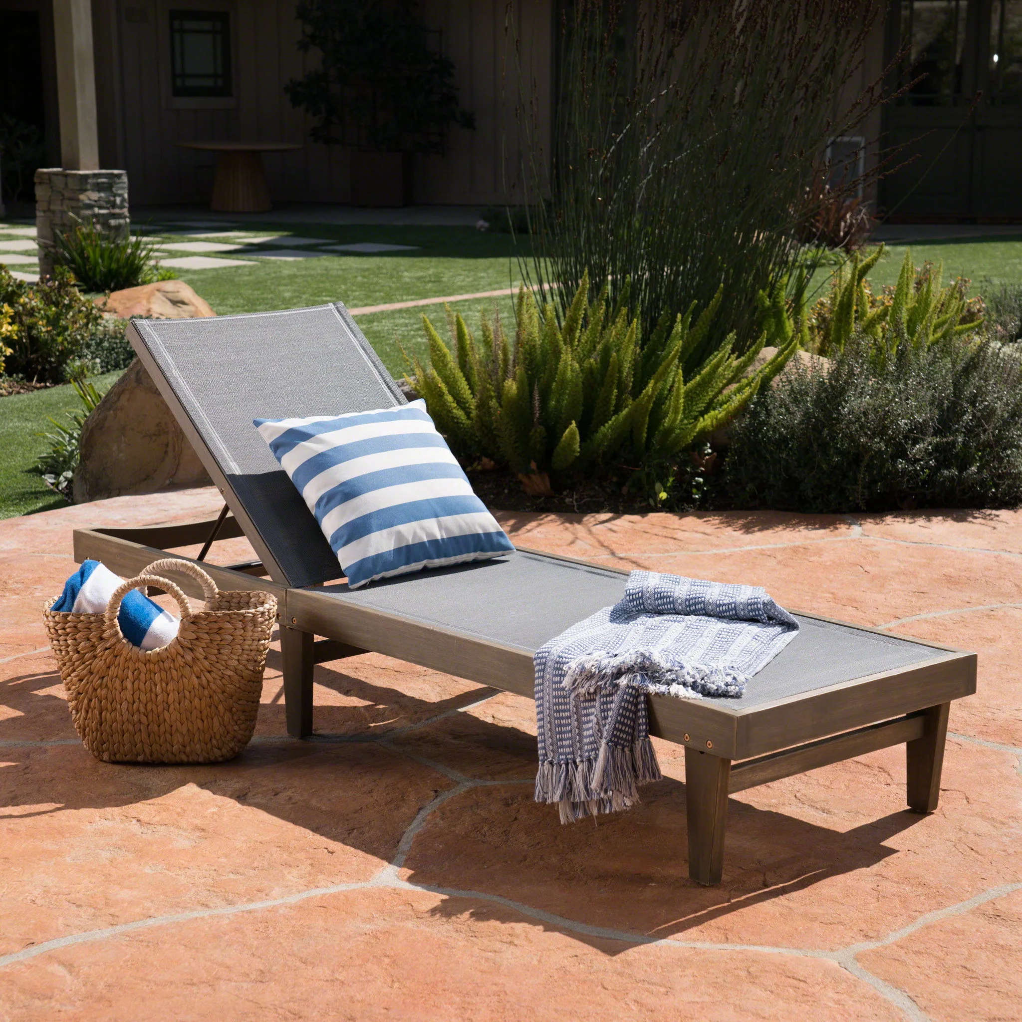 Summerland Chaise Lounge Dark Mesh Outdoor Seating - Dark Gray - Image 9