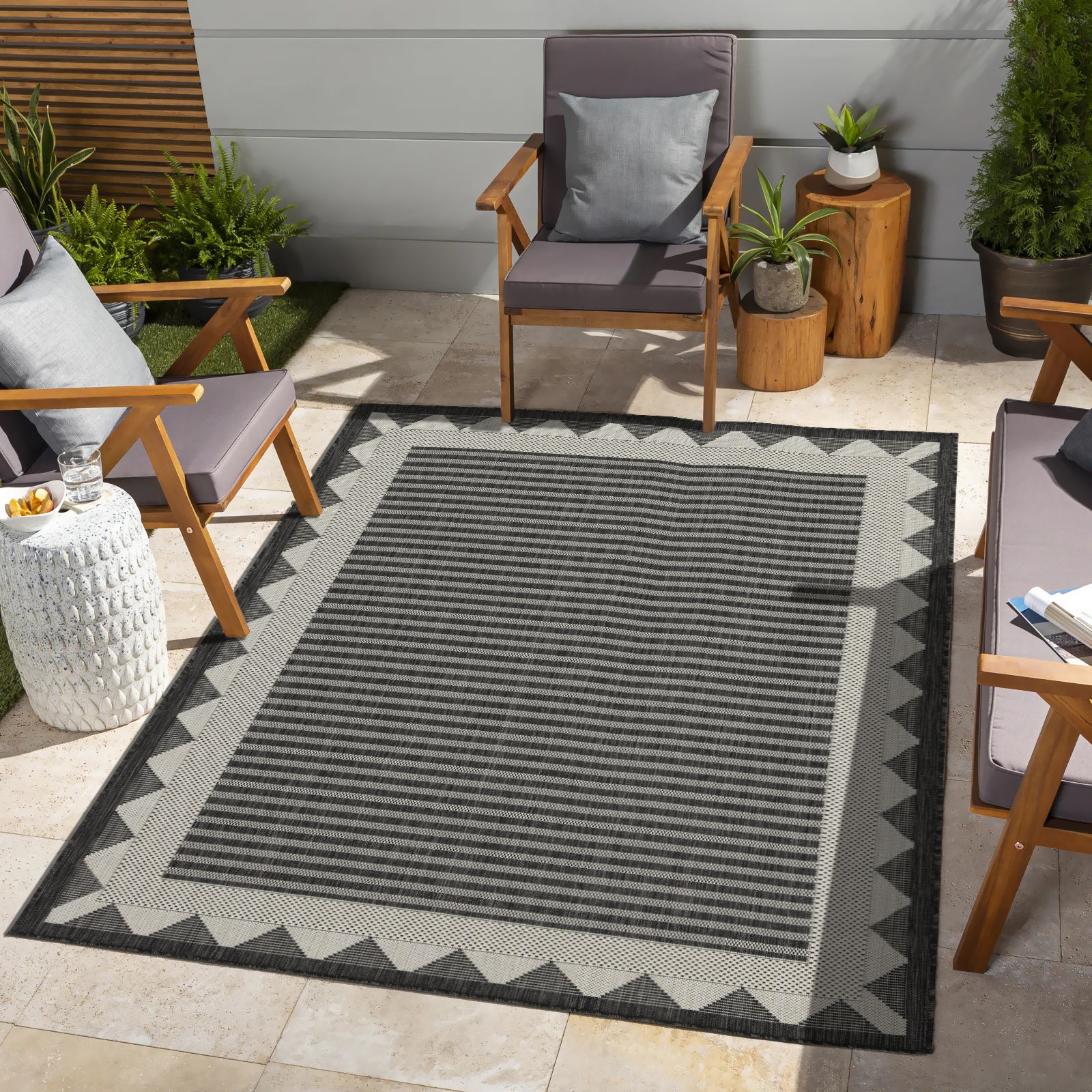 Sunshine - 5'3" X 7'3" Polypropylene Indoor & Outdoor Area Rug - Anthracite - Image 4