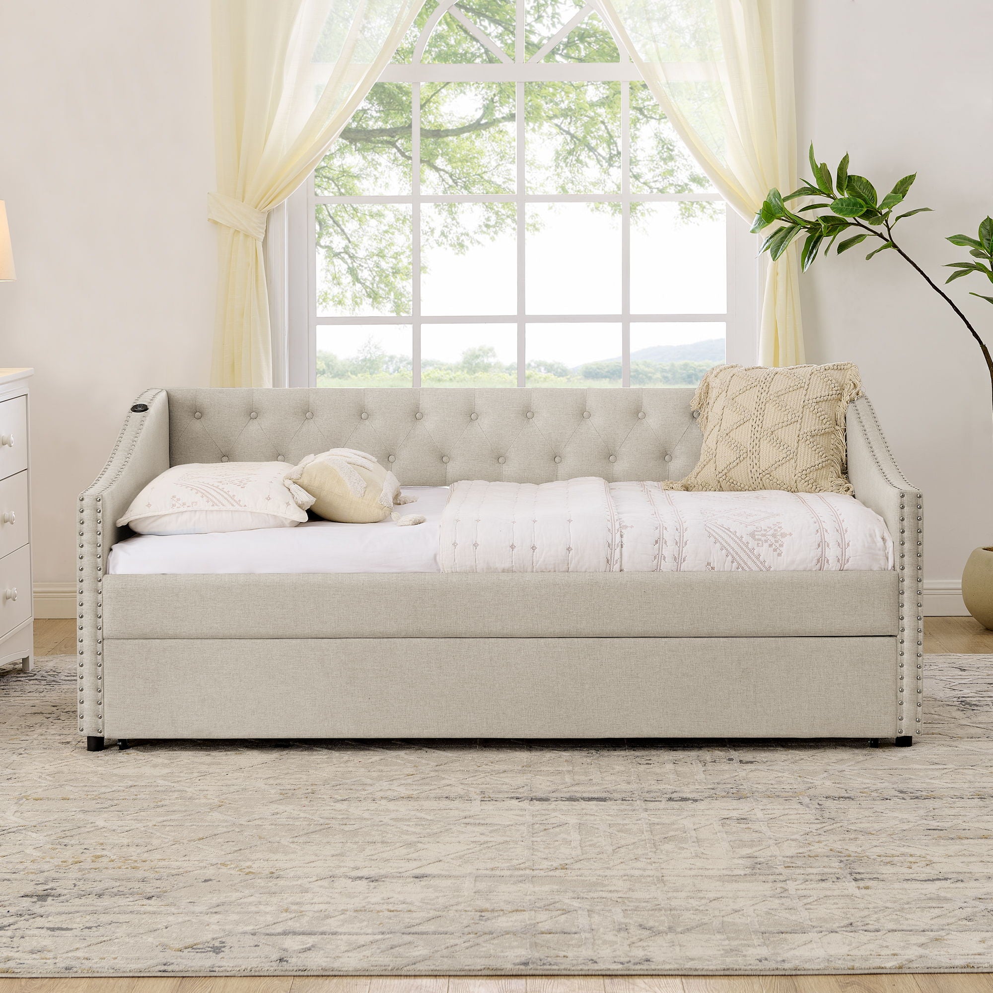 Upholstered Daybed With USB Charging & Pull Out Bed - Image 18