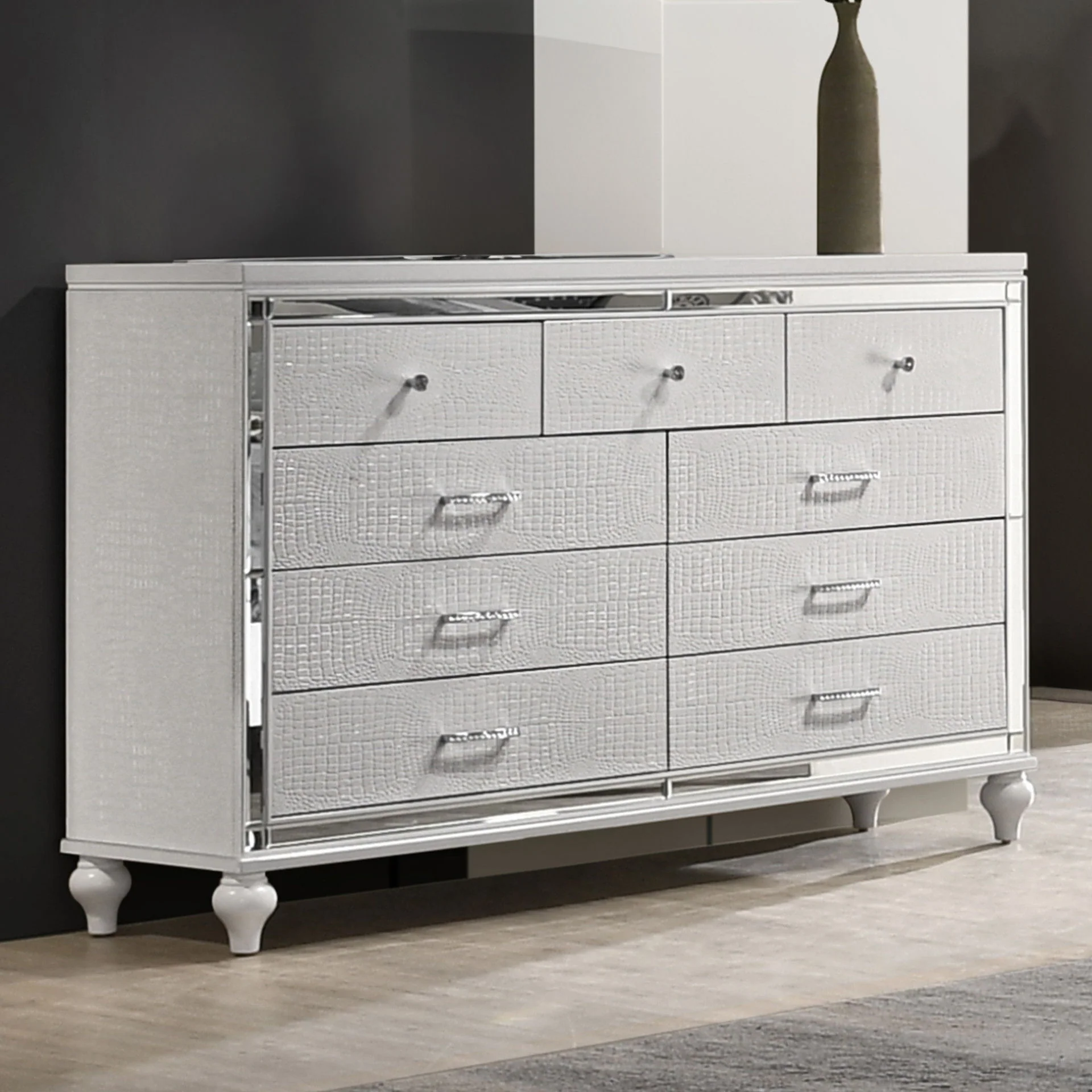 Valentino - Dresser - Image 9